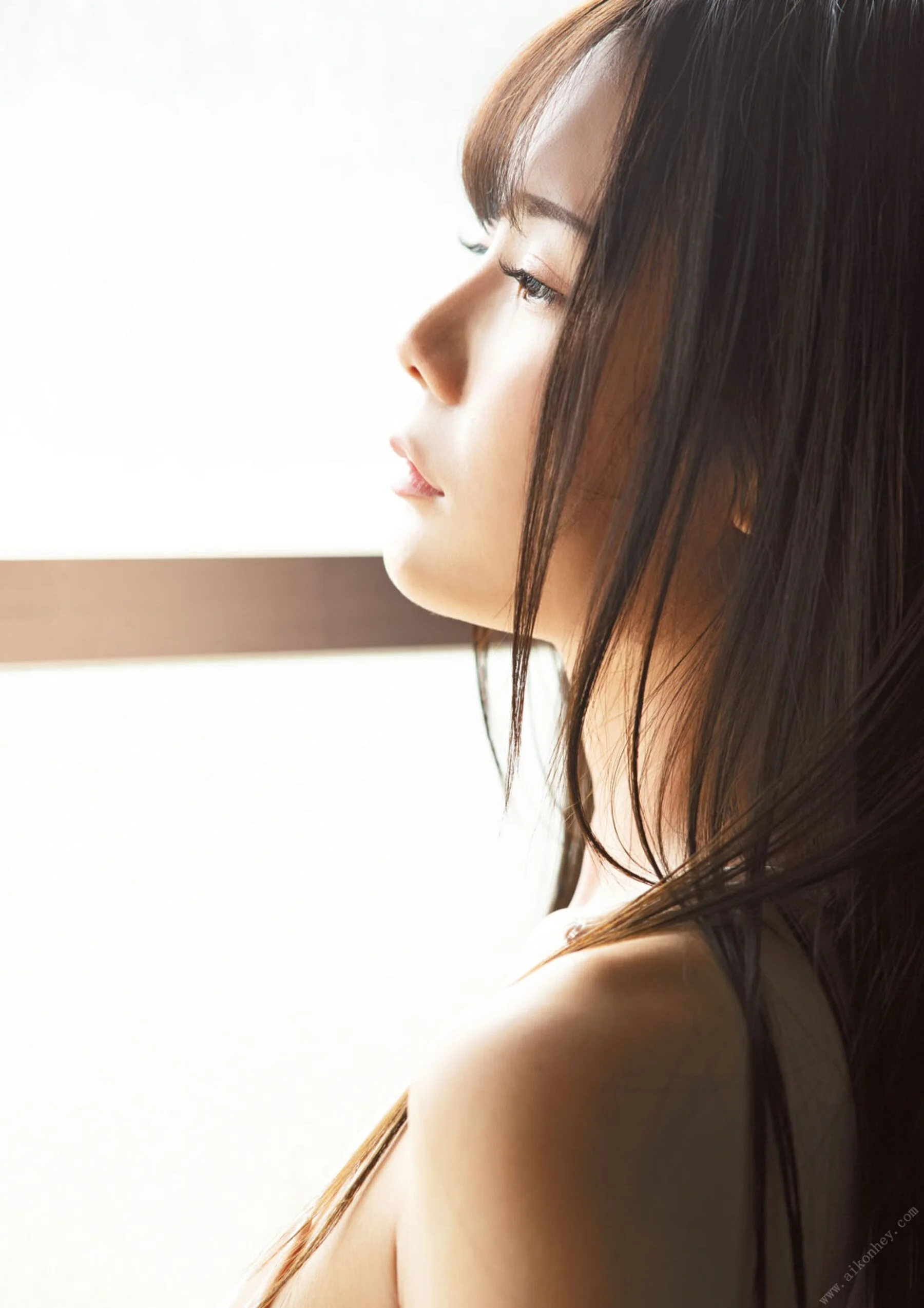 坂道美琉《1st写真集 Pendiente》 - Photo 32