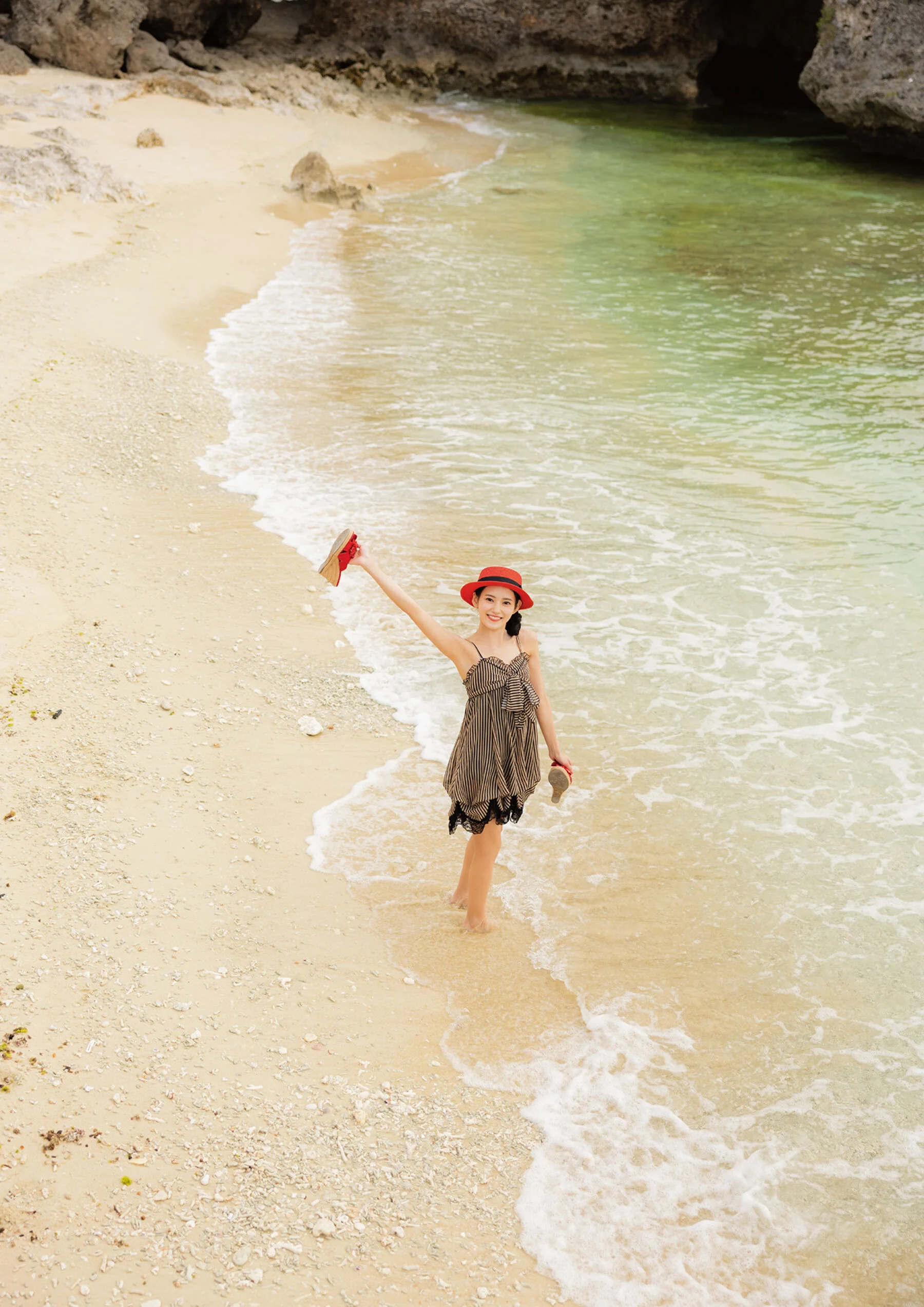 八挂海《She Loves You》 - Photo 92