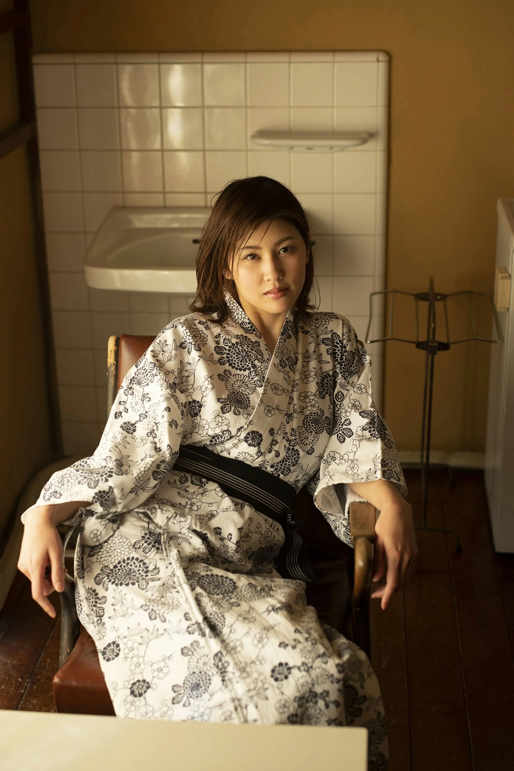 美乃雀《不伦日记～溺爱》 - Photo 12