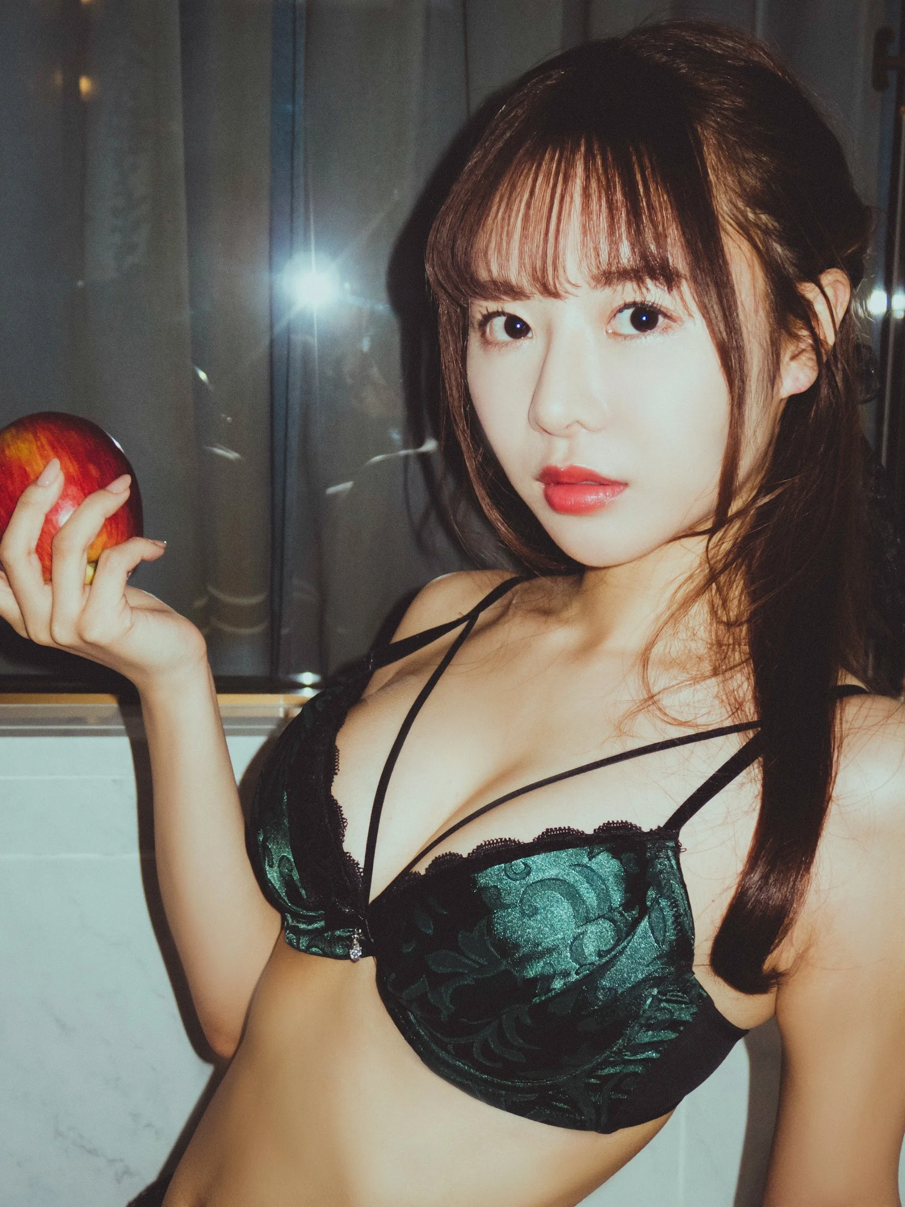 栗山莉绪 - Photo 114