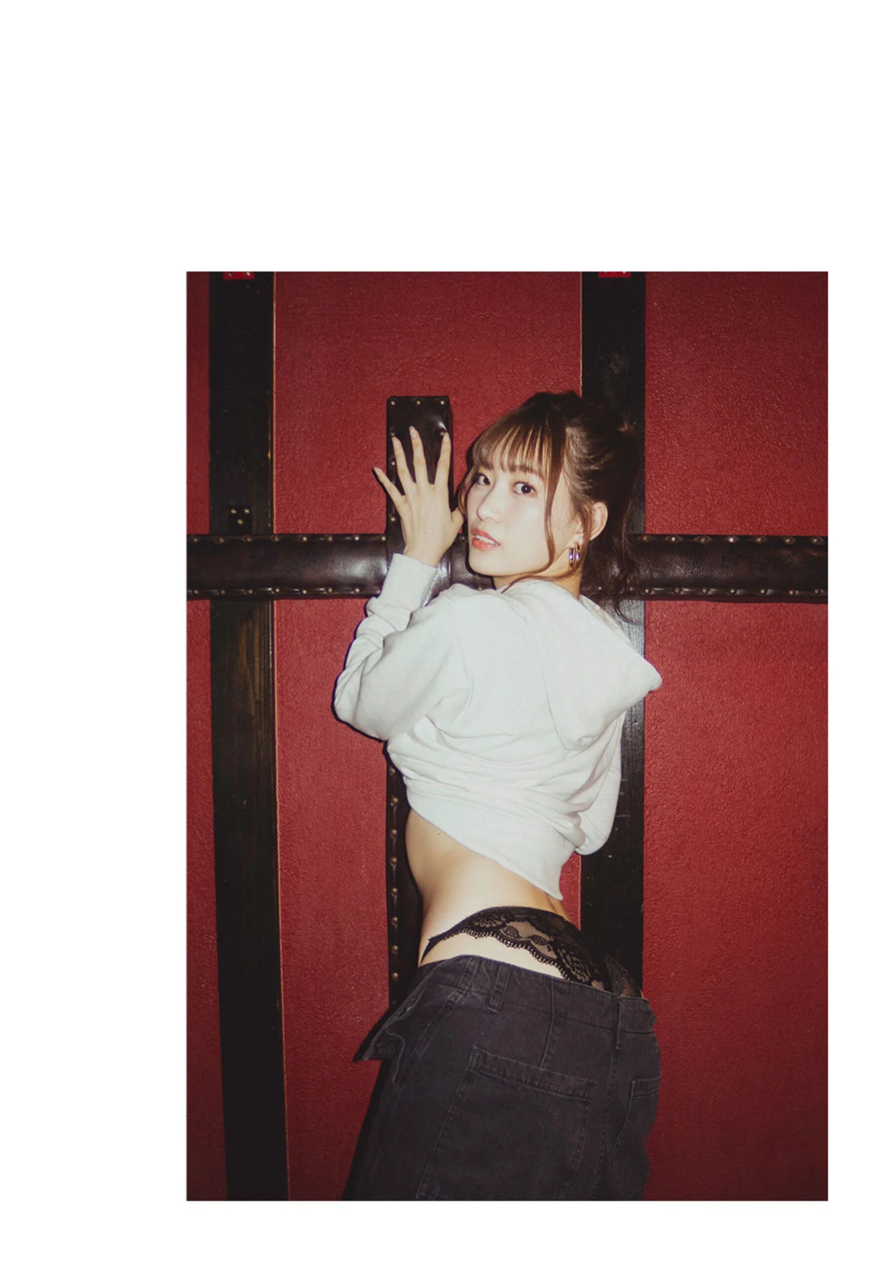 美谷朱里 - Photo 28