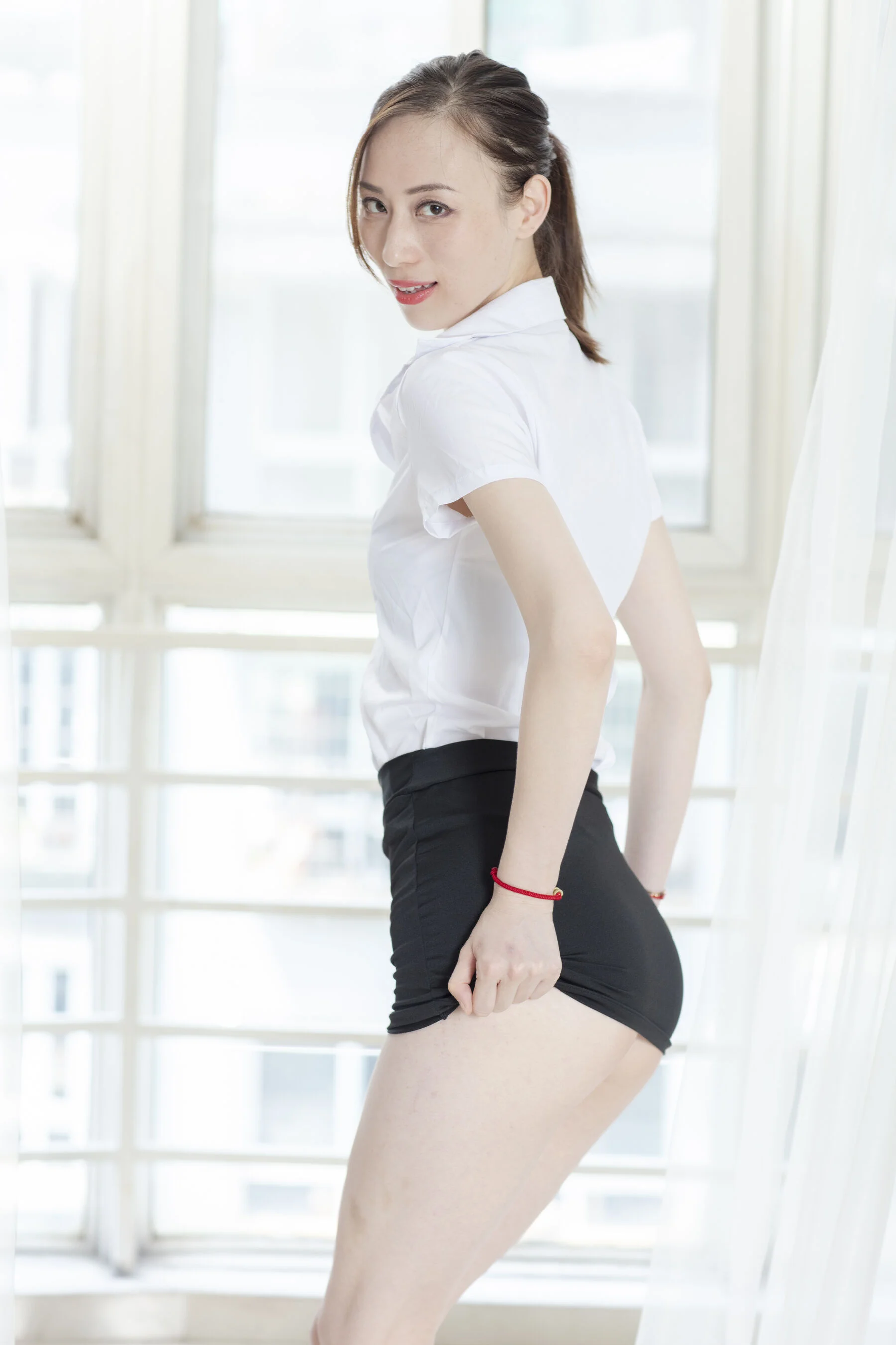 国模静香大尺度人体私拍套图 - Photo 52