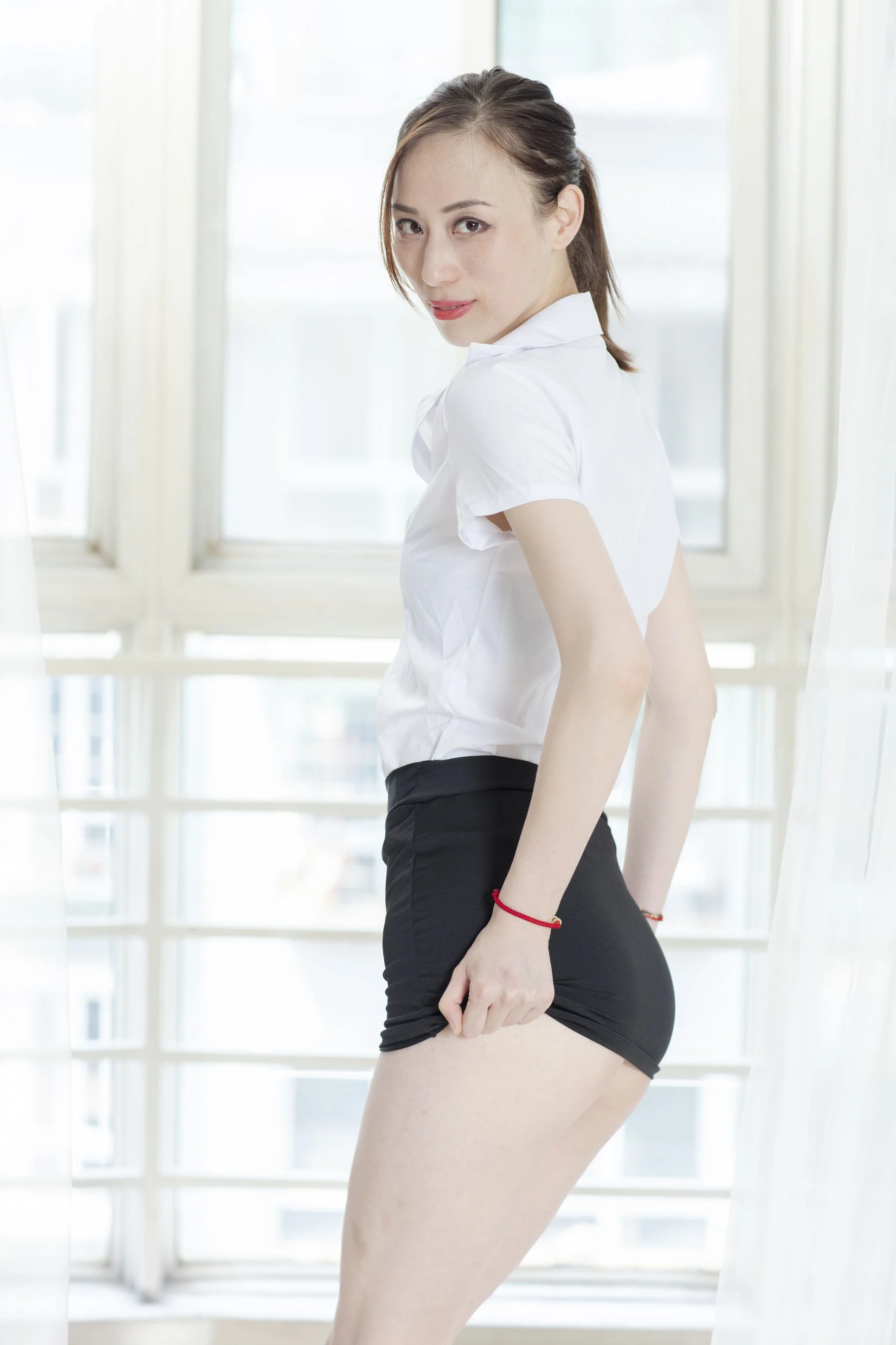 国模静香大尺度人体私拍套图 - Photo 57