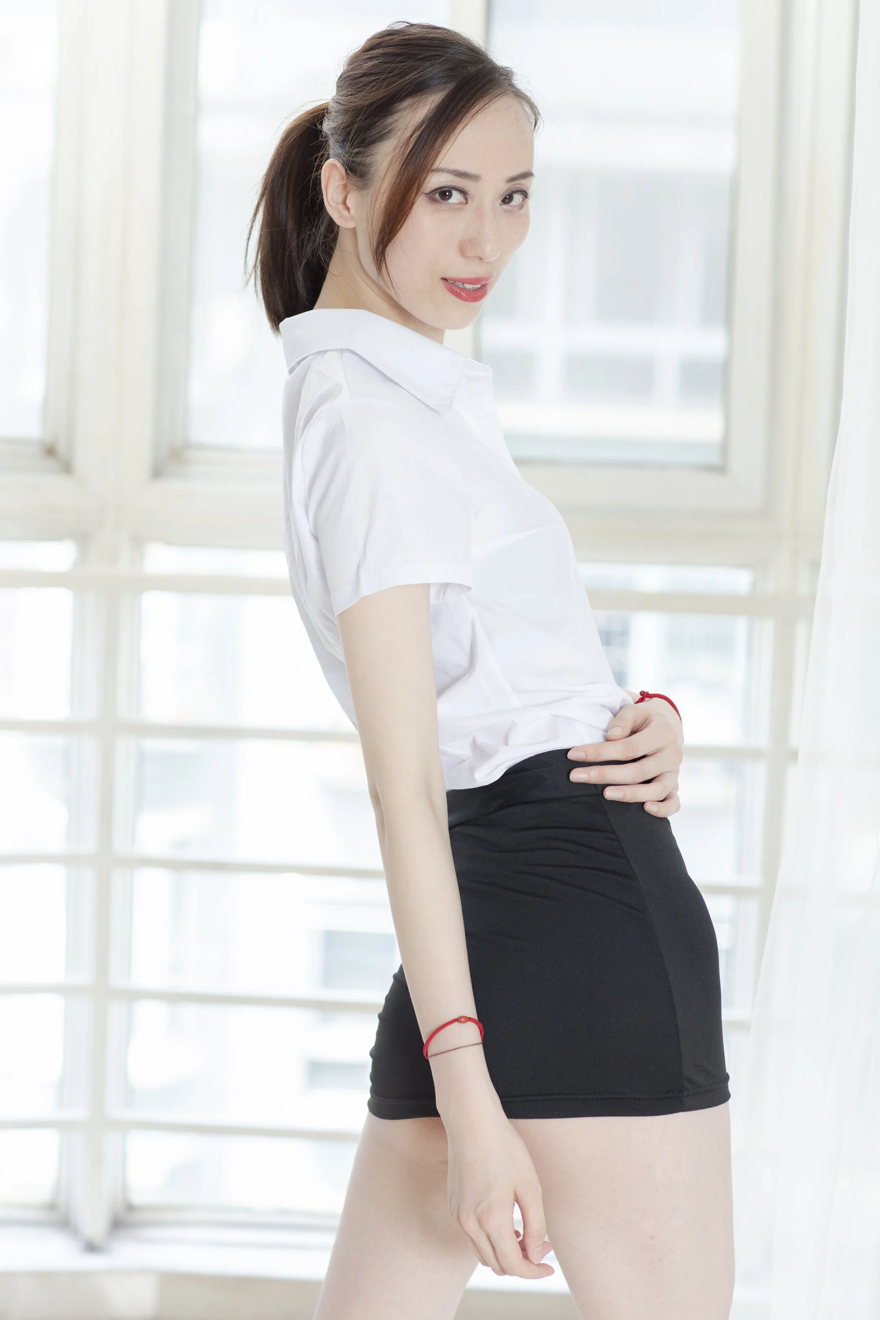 国模静香大尺度人体私拍套图 - Photo 63