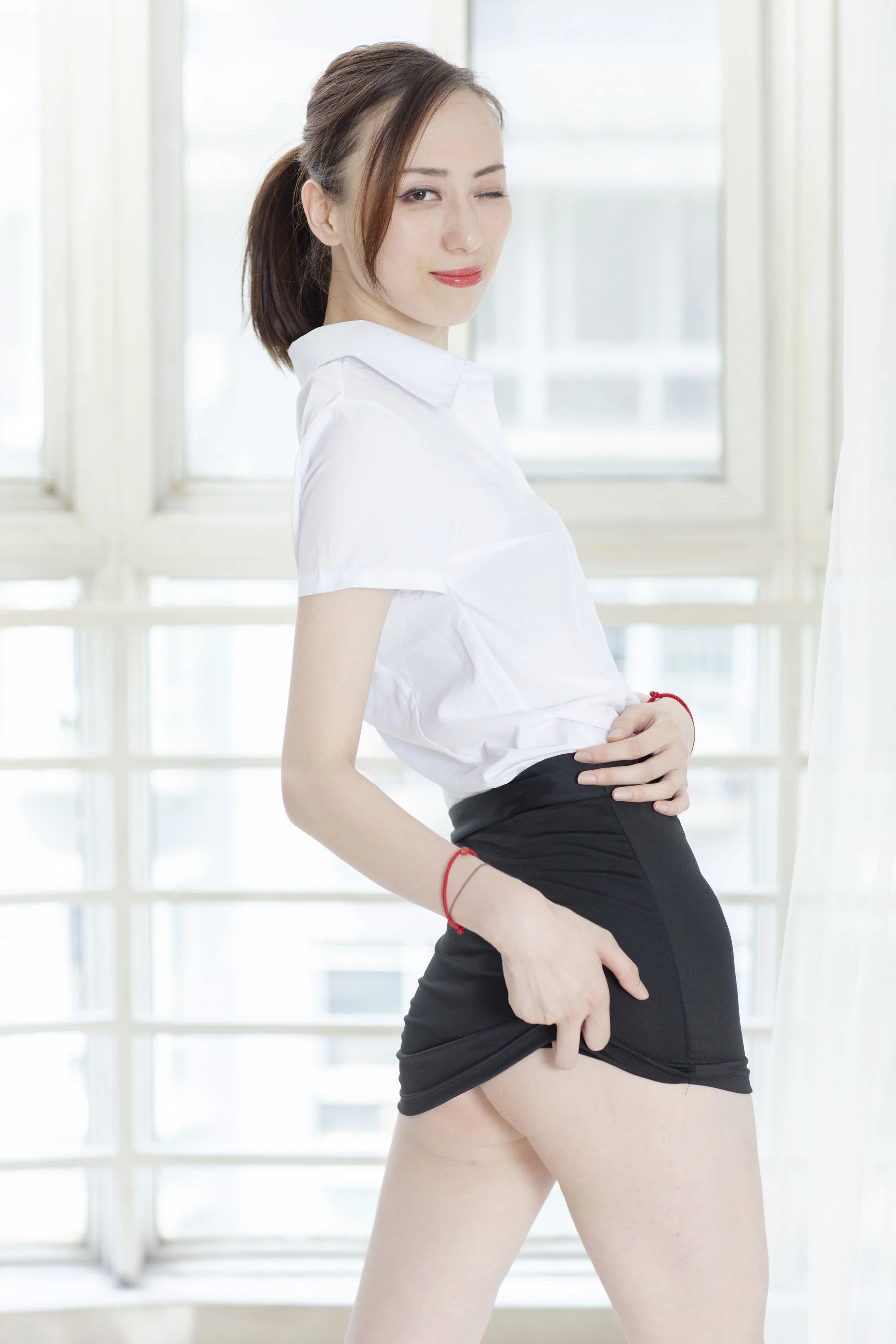 国模静香大尺度人体私拍套图 - Photo 70