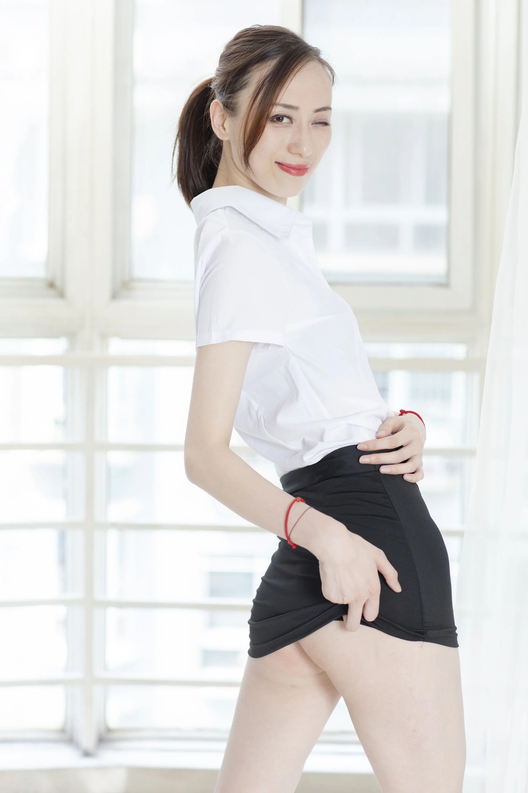 国模静香大尺度人体私拍套图 - Photo 71