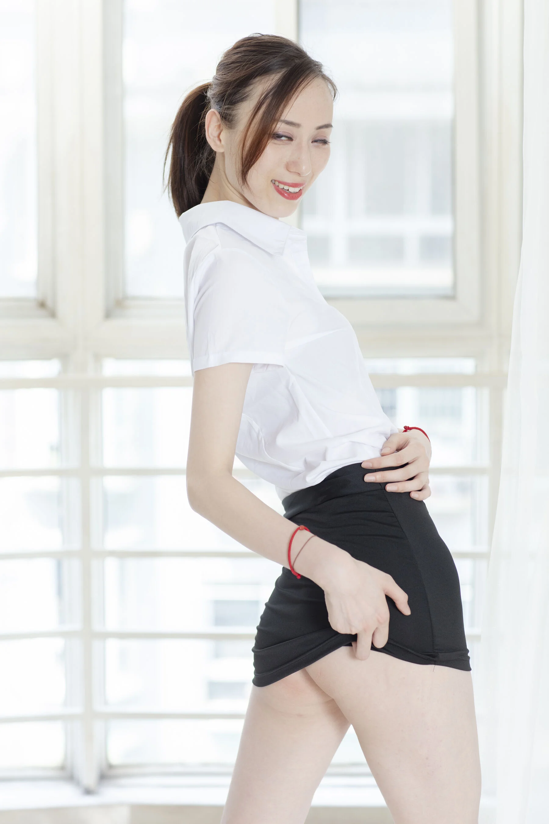 国模静香大尺度人体私拍套图 - Photo 74