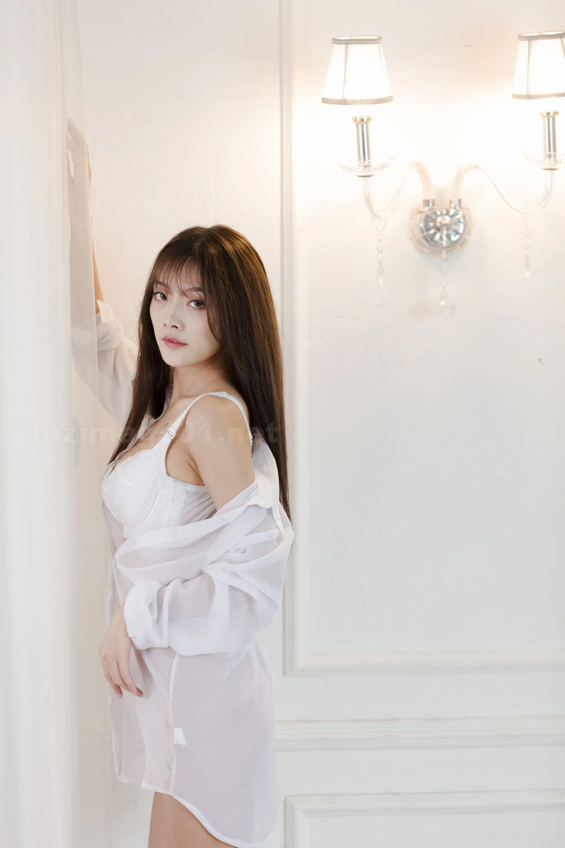 国模佳妮（小杨妹妹）大尺度人体私拍陶套图 - Photo 182