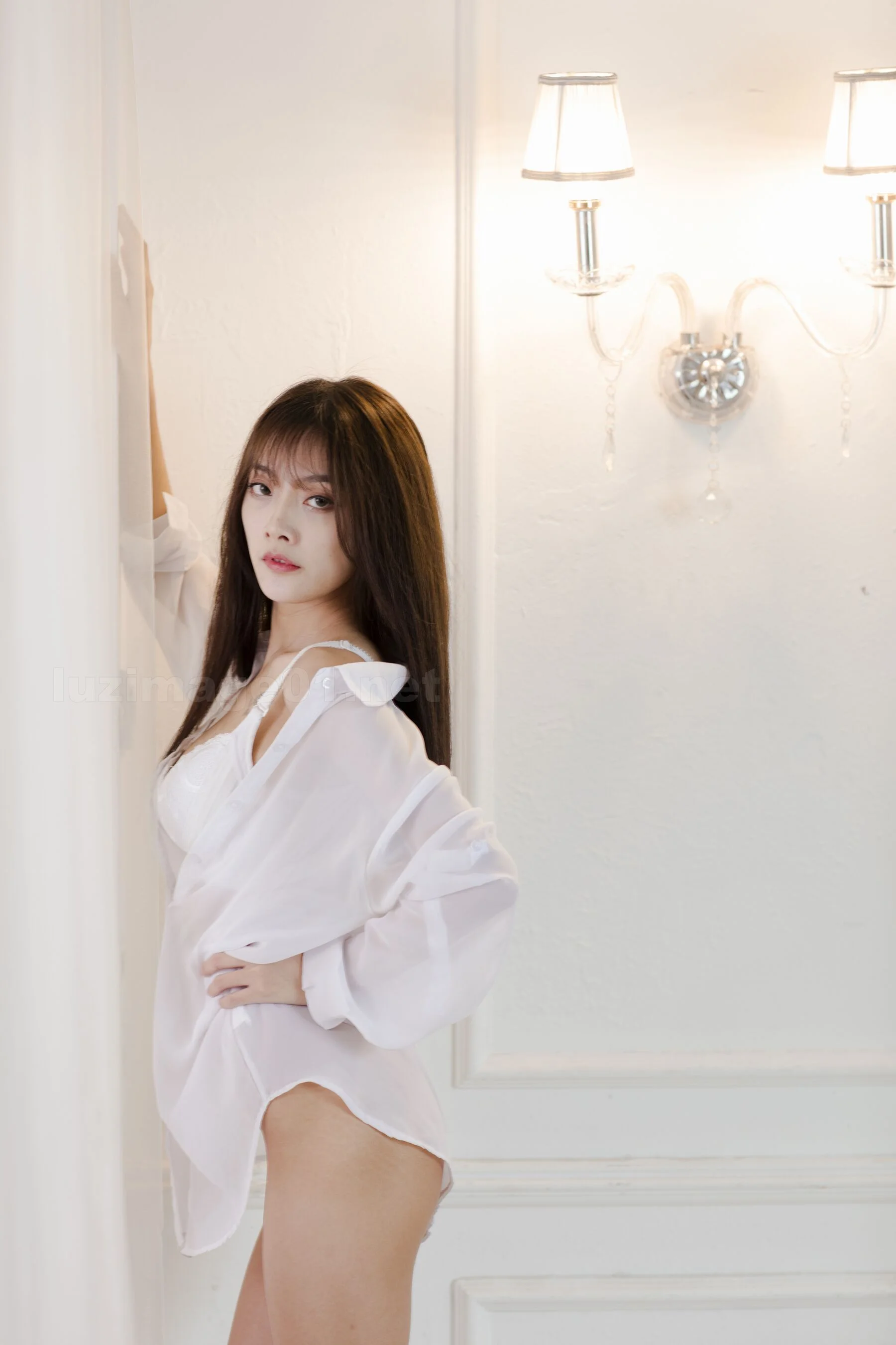 国模佳妮（小杨妹妹）大尺度人体私拍陶套图 - Photo 186