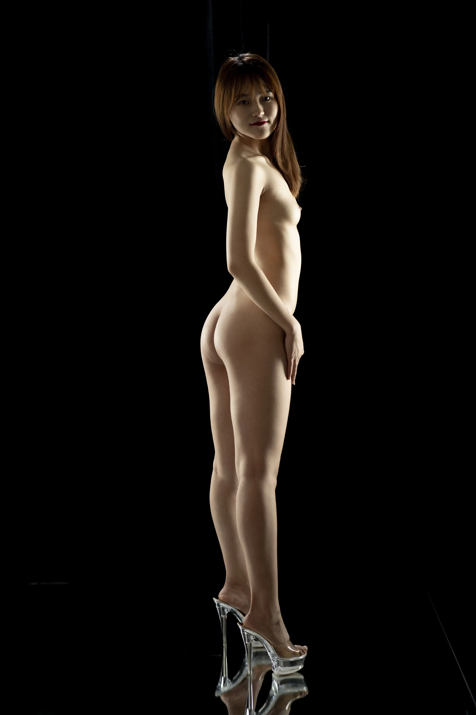 国模子涵大尺度人体私拍套图 - Photo 119