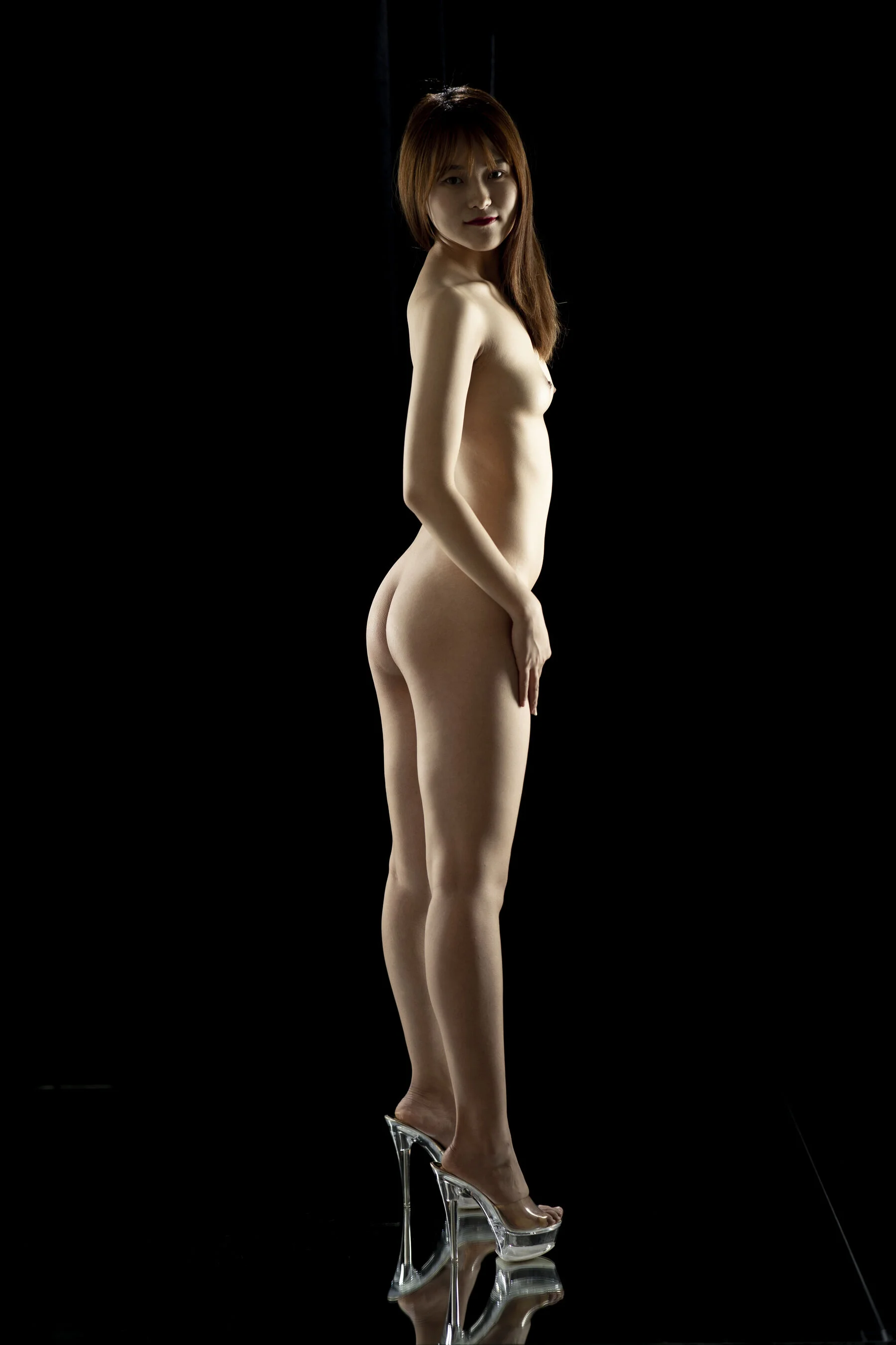 国模子涵大尺度人体私拍套图 - Photo 123