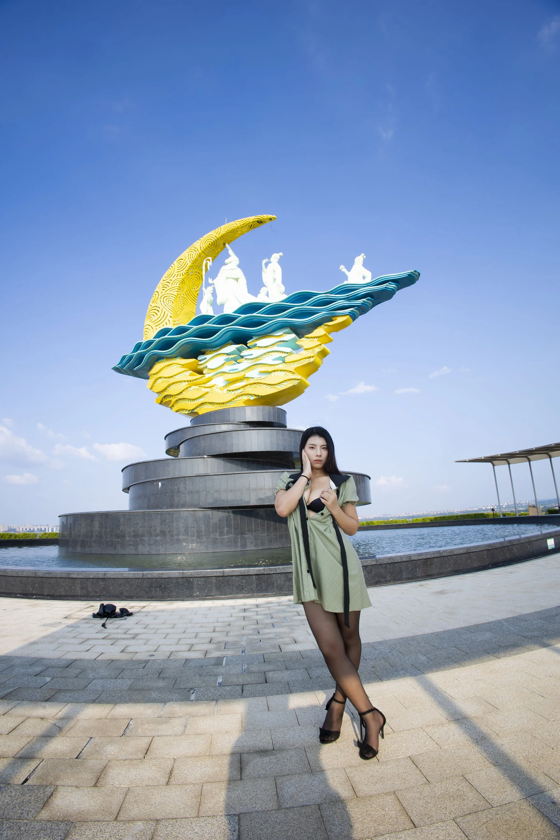 国模静一大尺度人体私拍套图 - Photo 86