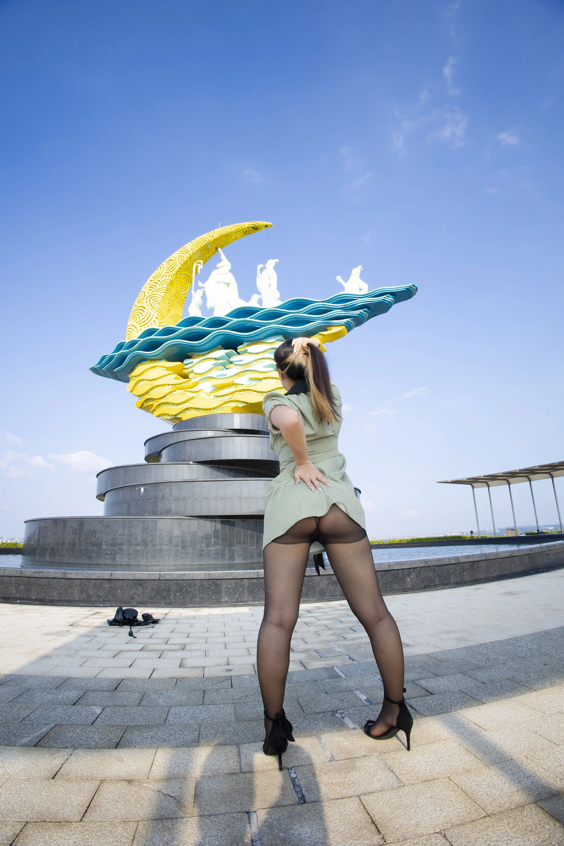 国模静一大尺度人体私拍套图 - Photo 96