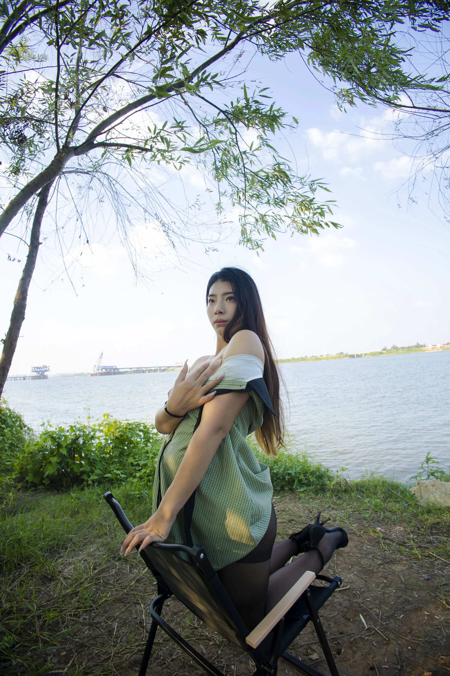 国模静一大尺度人体私拍套图 - Photo 349