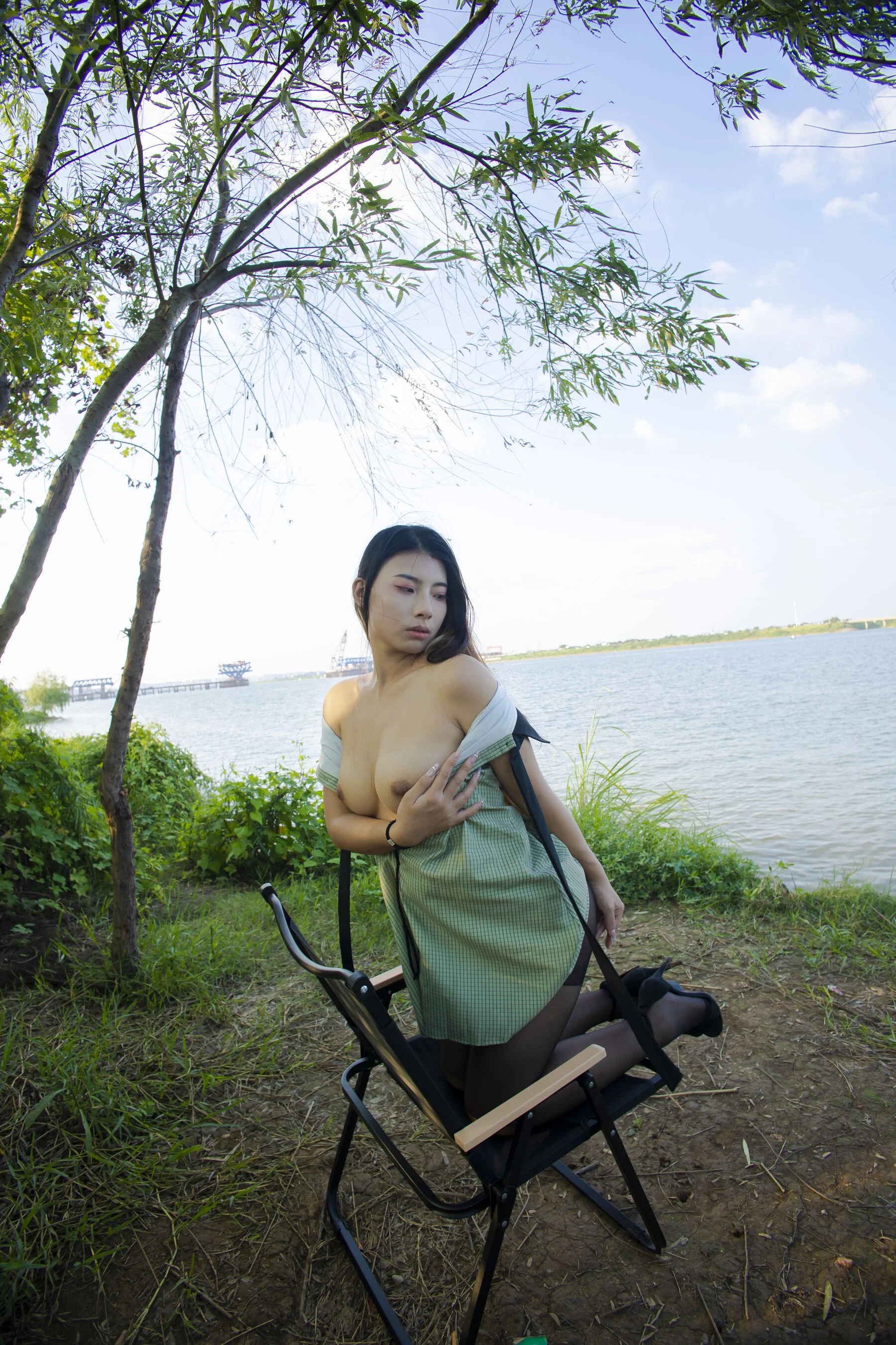 国模静一大尺度人体私拍套图 - Photo 361