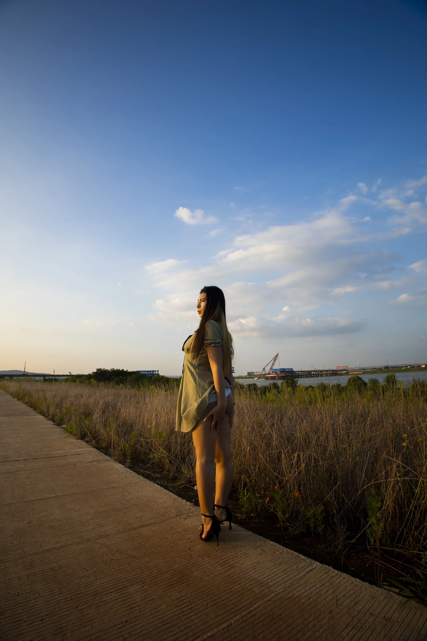 国模静一大尺度人体私拍套图 - Photo 869