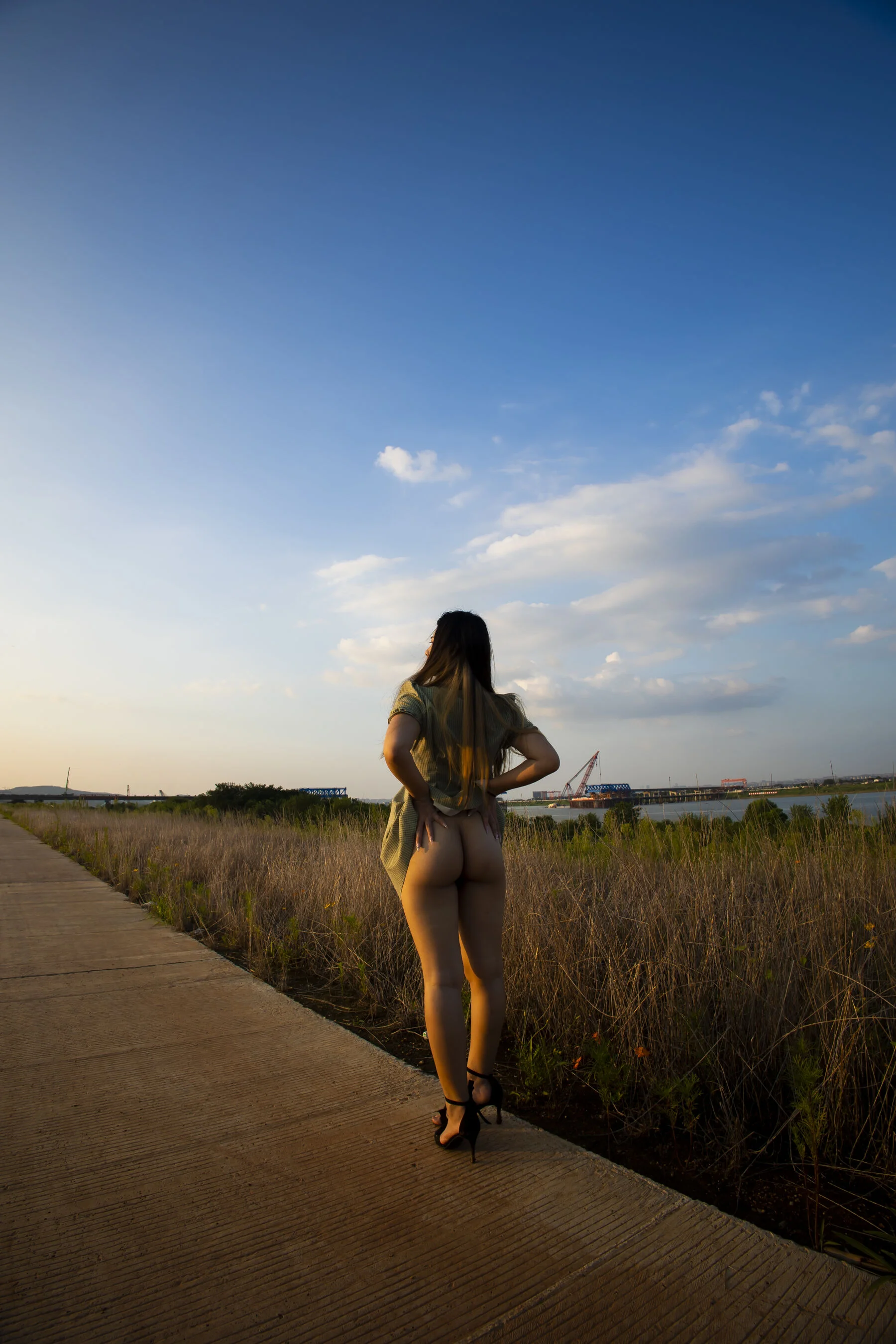 国模静一大尺度人体私拍套图 - Photo 871