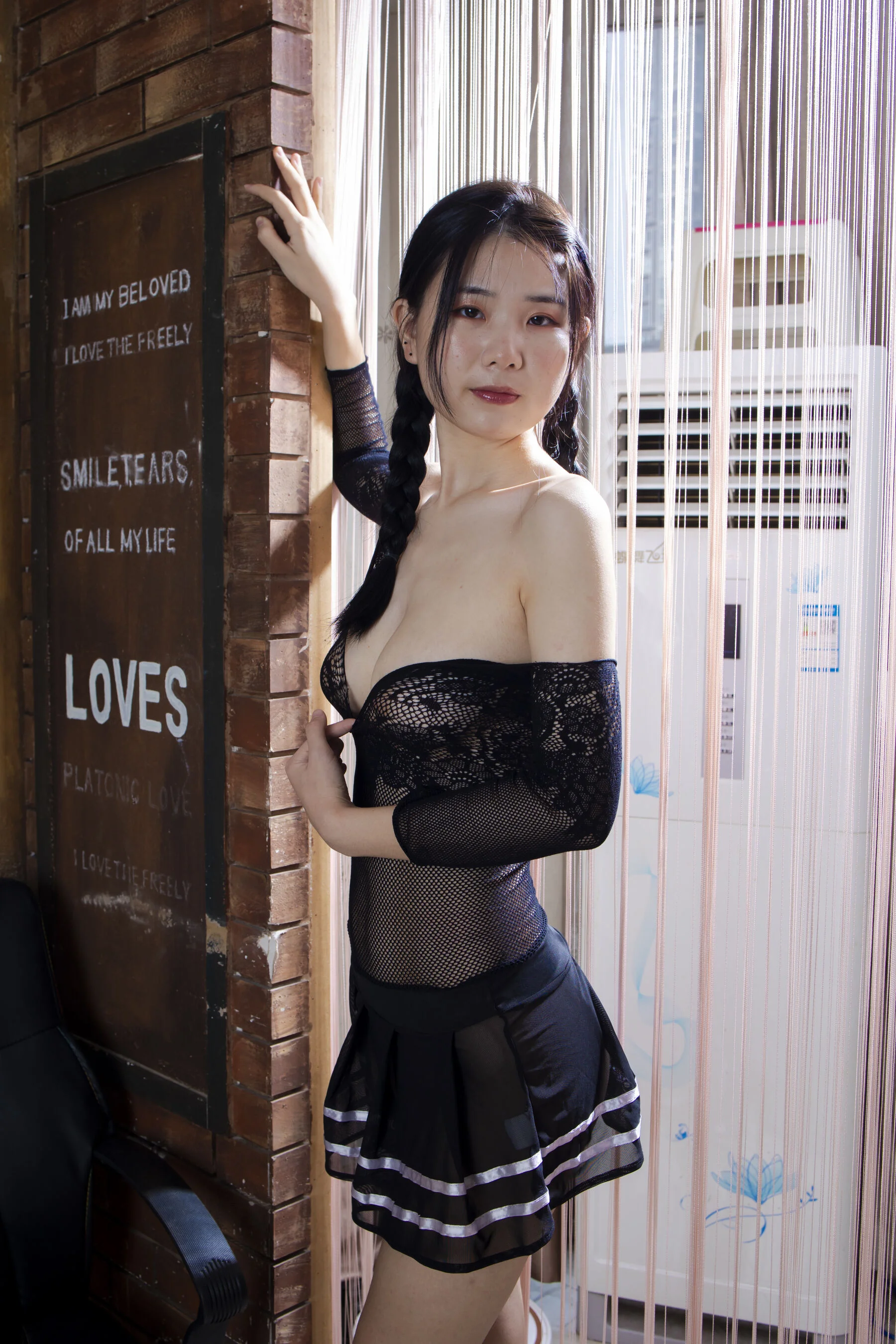 国模莉娅大尺度人体私拍套图 - Photo 49