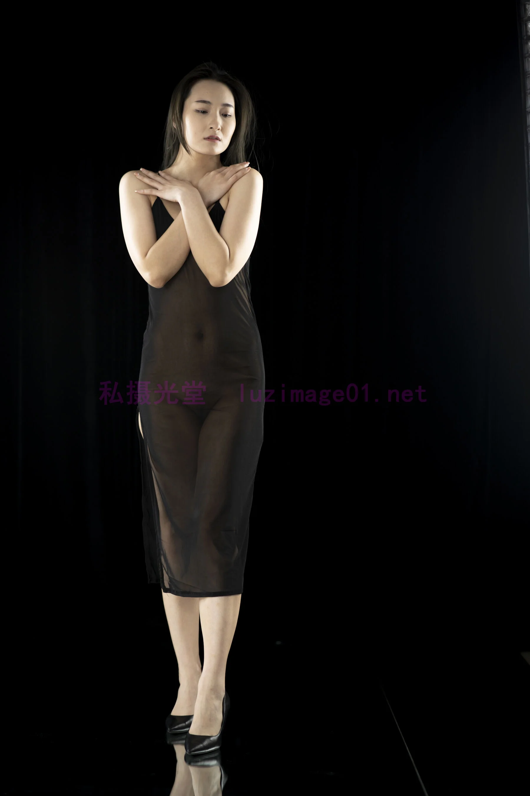 国模若雨大尺度人体私拍套图 - Photo 351