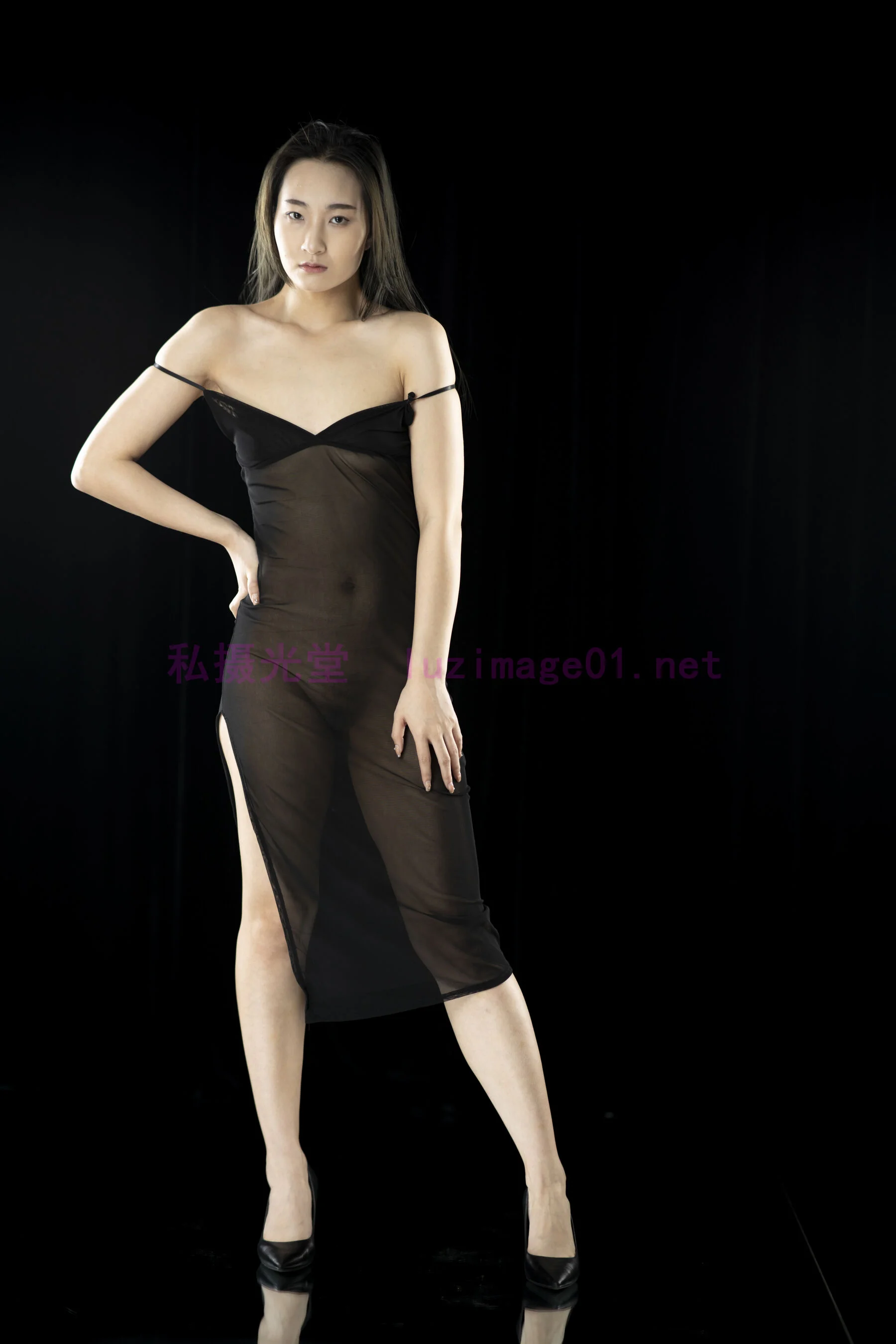 国模若雨大尺度人体私拍套图 - Photo 363