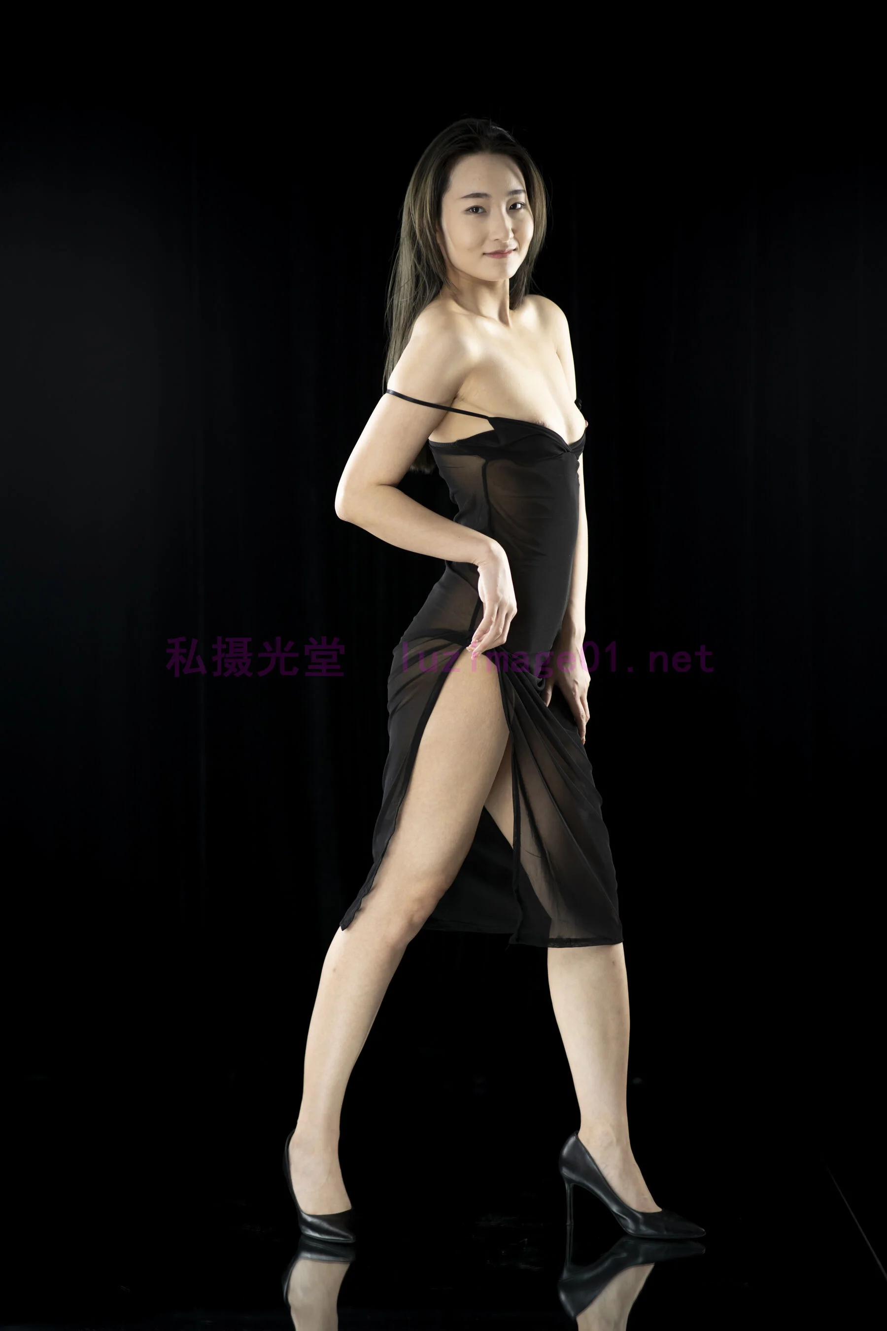 国模若雨大尺度人体私拍套图 - Photo 374