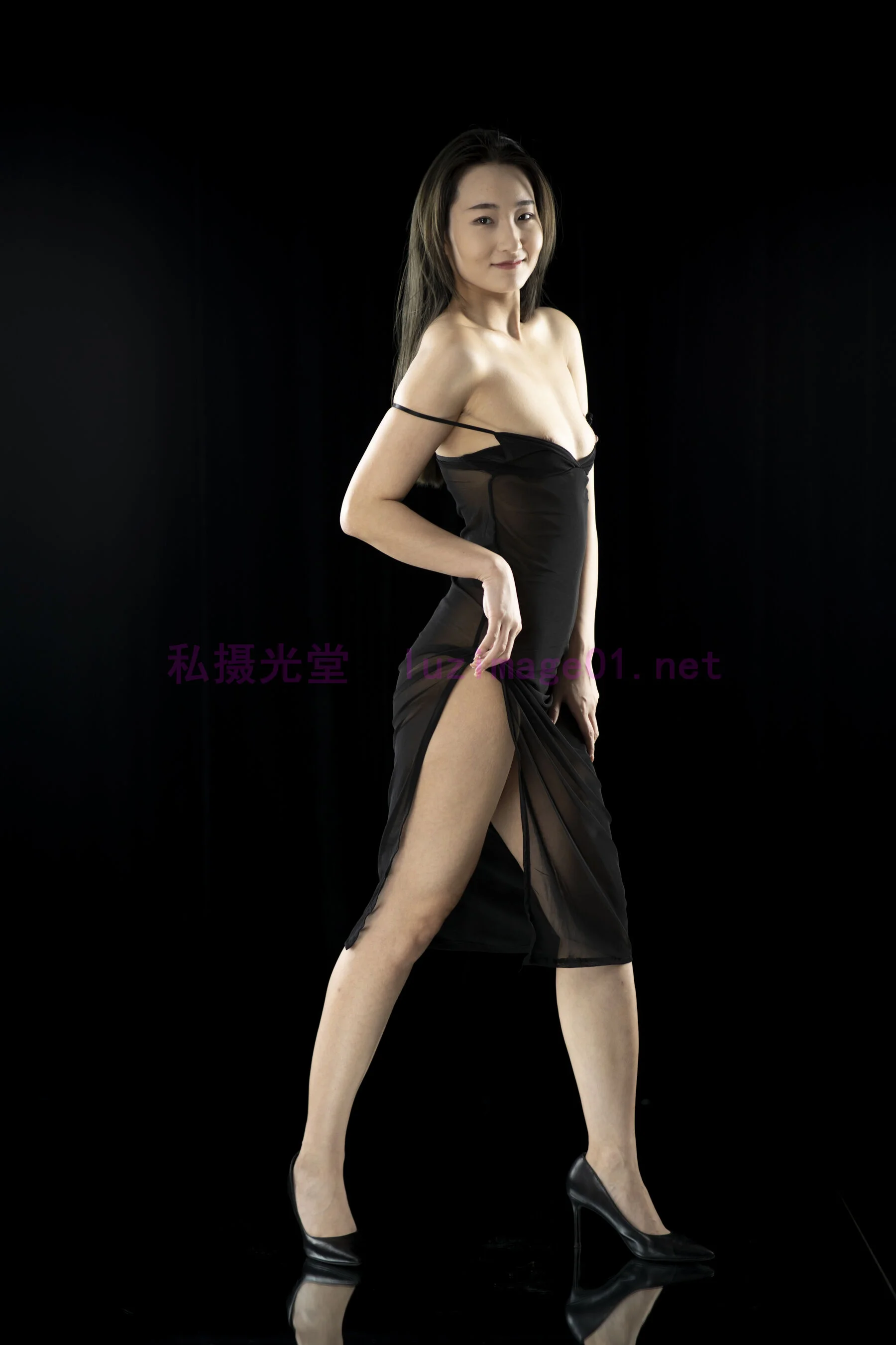 国模若雨大尺度人体私拍套图 - Photo 375