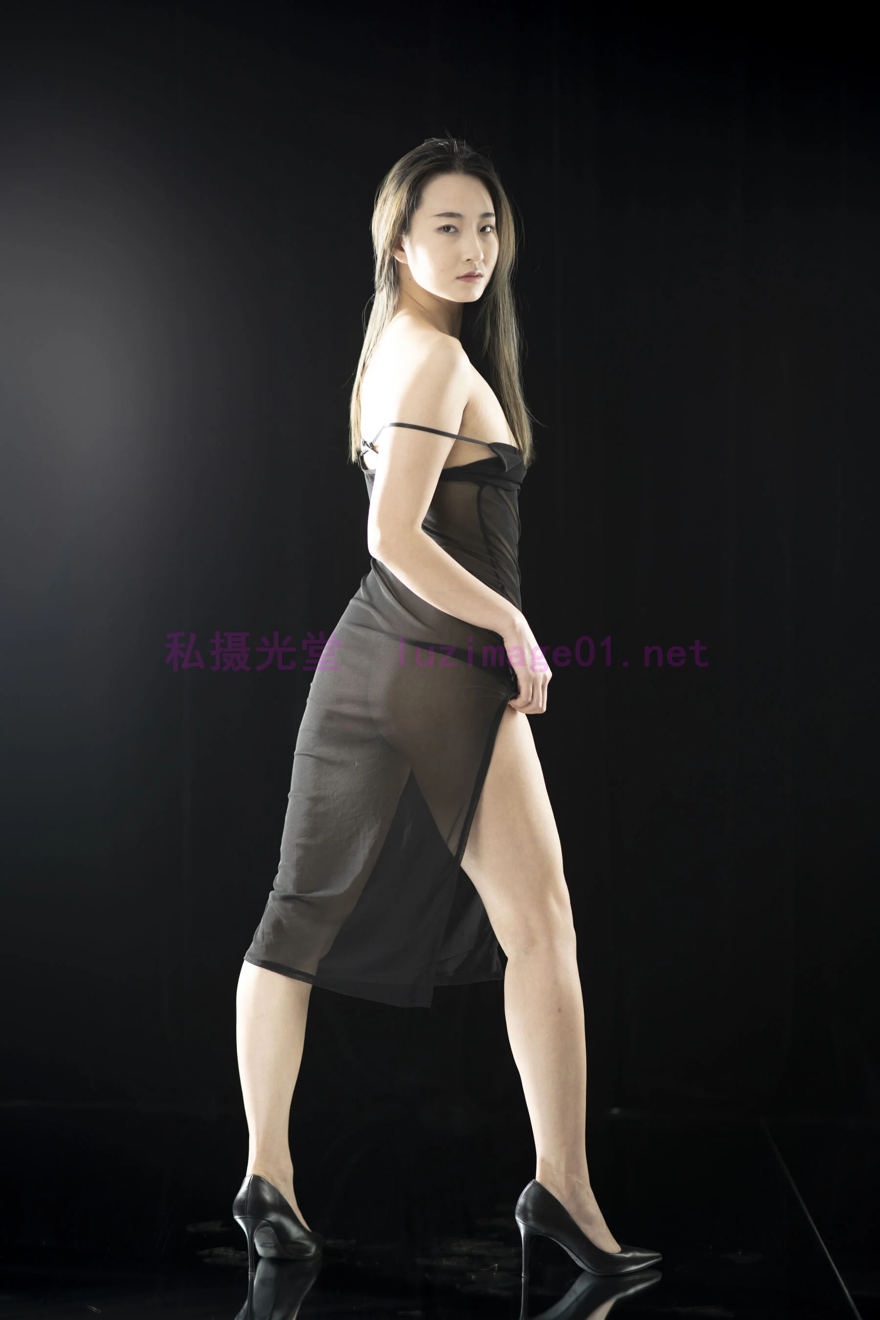 国模若雨大尺度人体私拍套图 - Photo 391