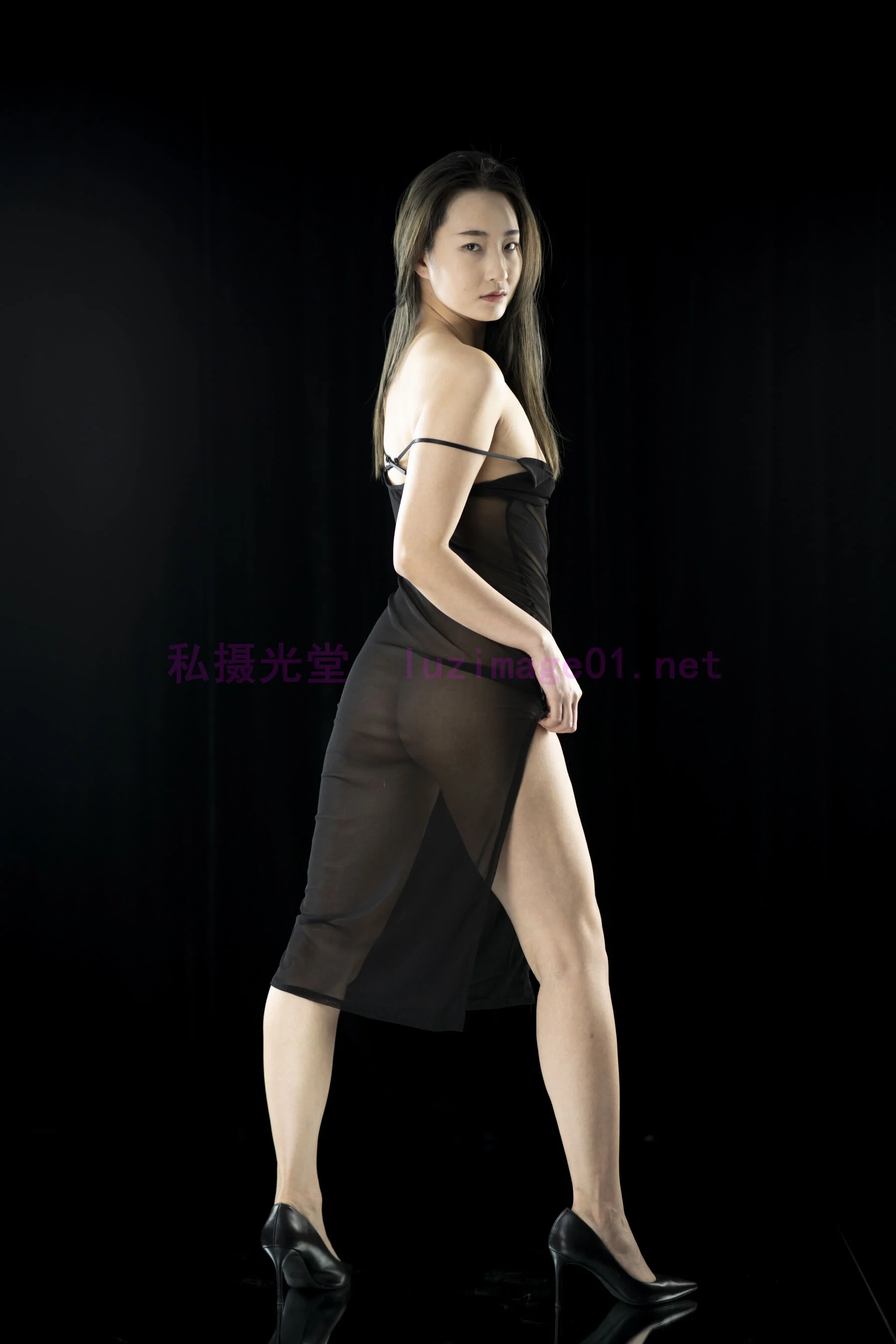 国模若雨大尺度人体私拍套图 - Photo 393