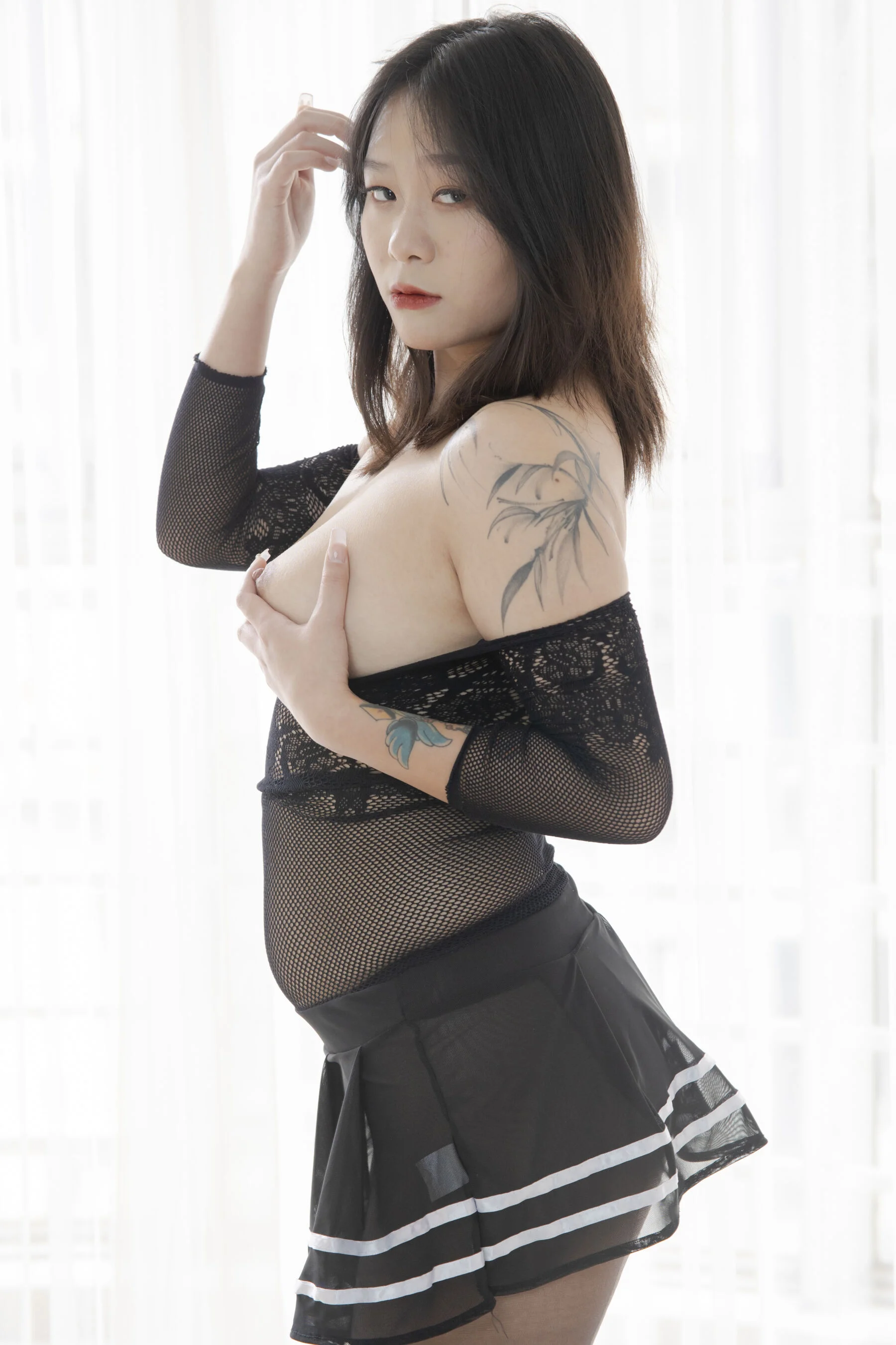 国模悦芸大尺度人体私拍套图 - Photo 53