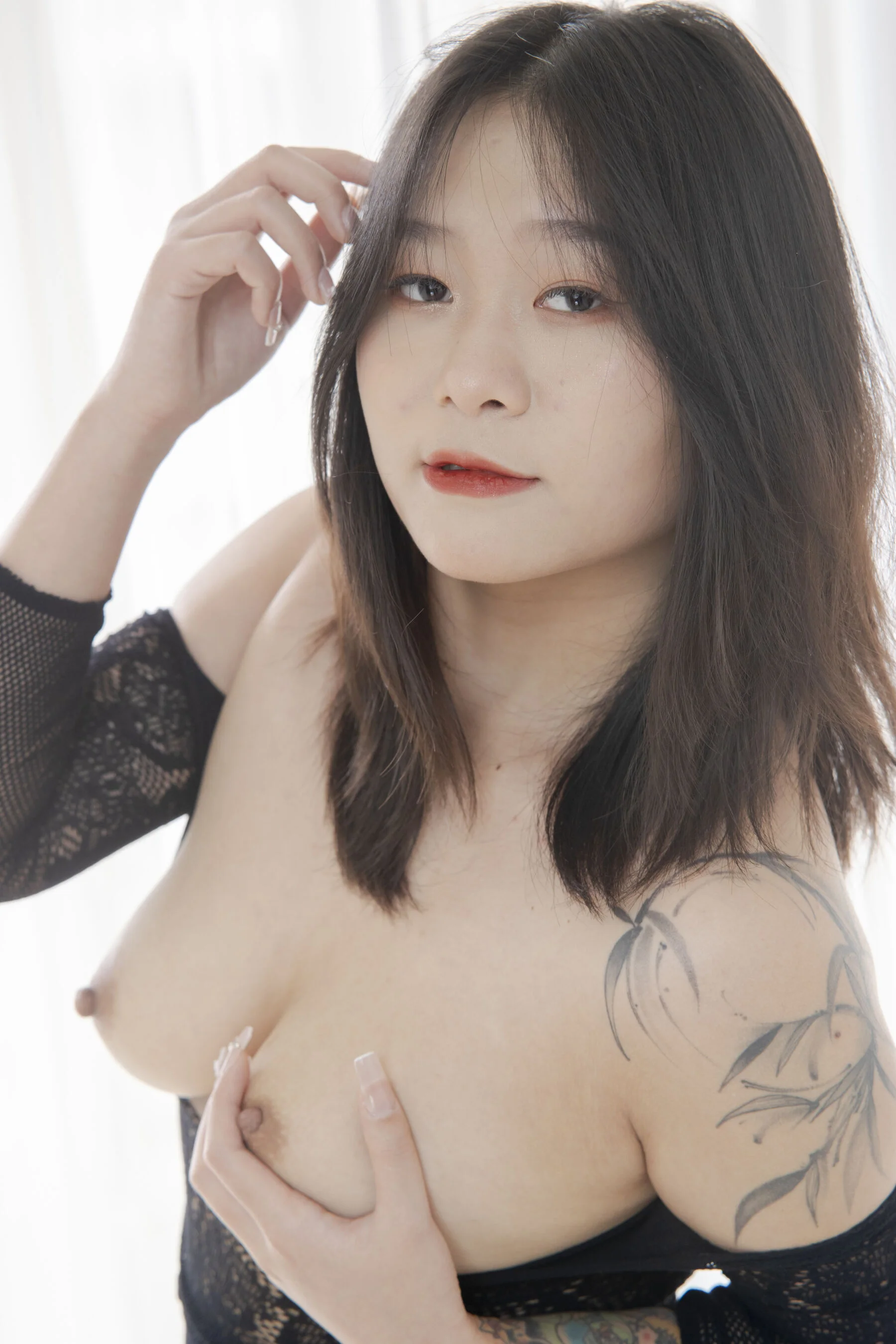 国模悦芸大尺度人体私拍套图 - Photo 67