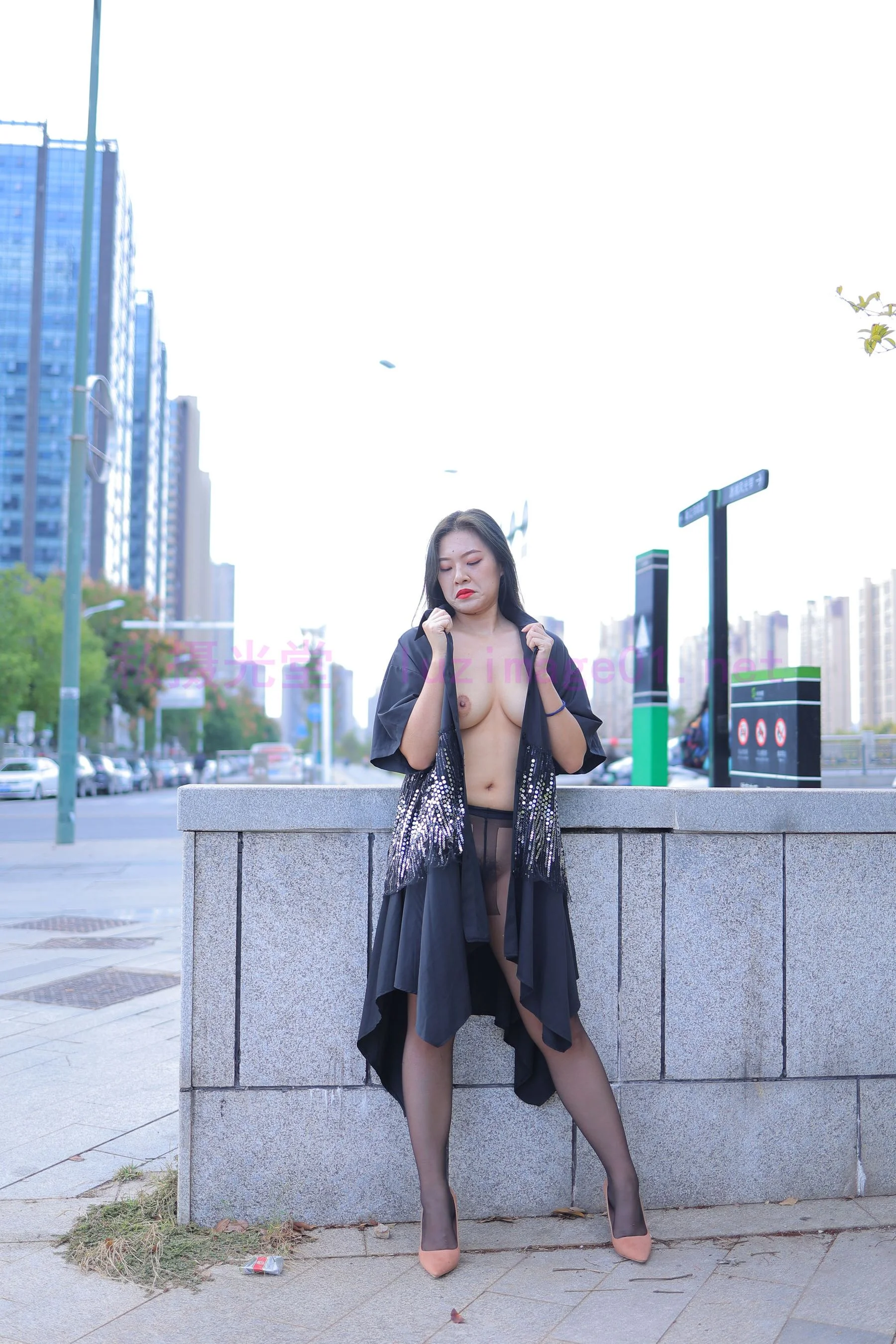 国模宁蒗大尺度人体私拍套图 - Photo 214