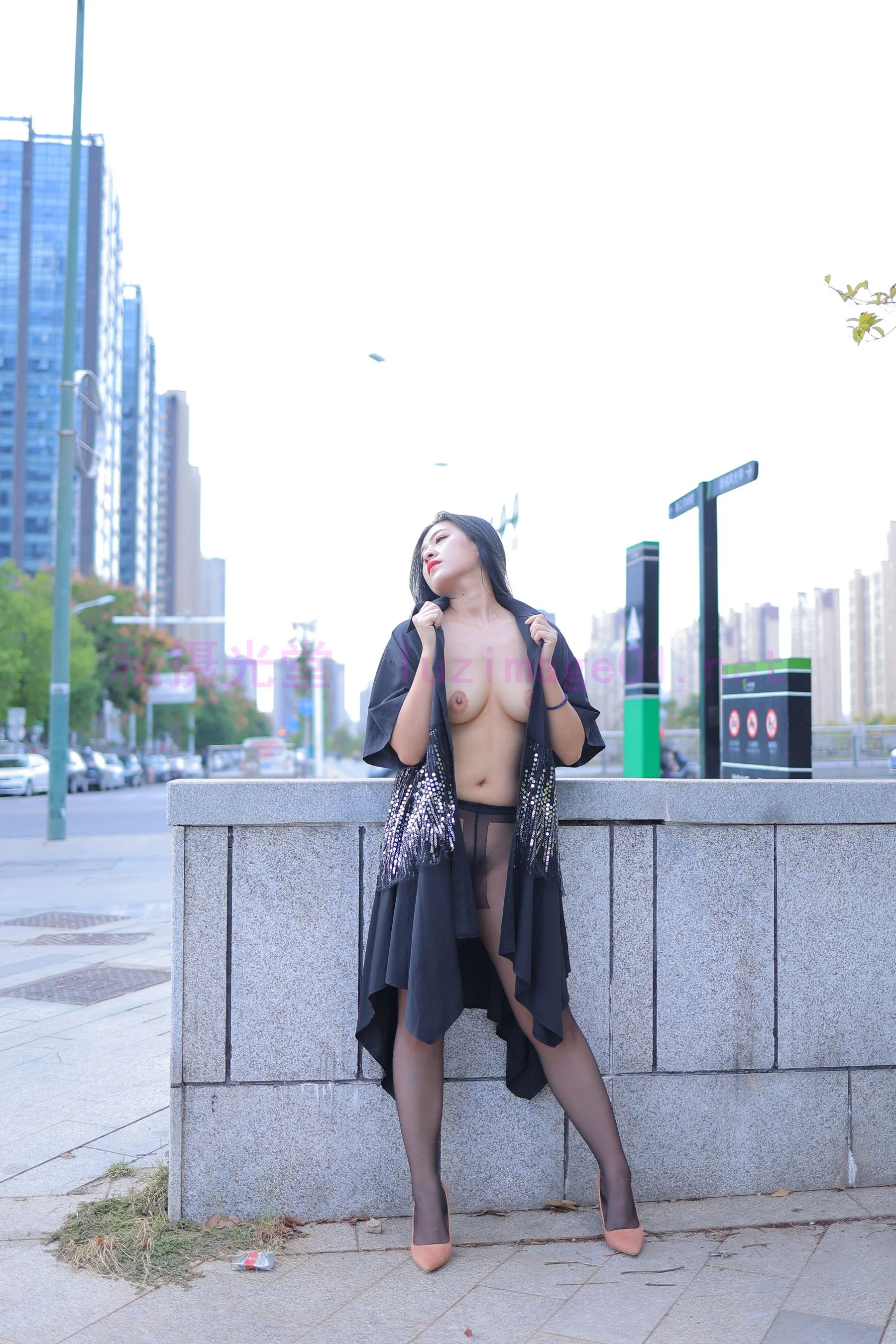 国模宁蒗大尺度人体私拍套图 - Photo 215