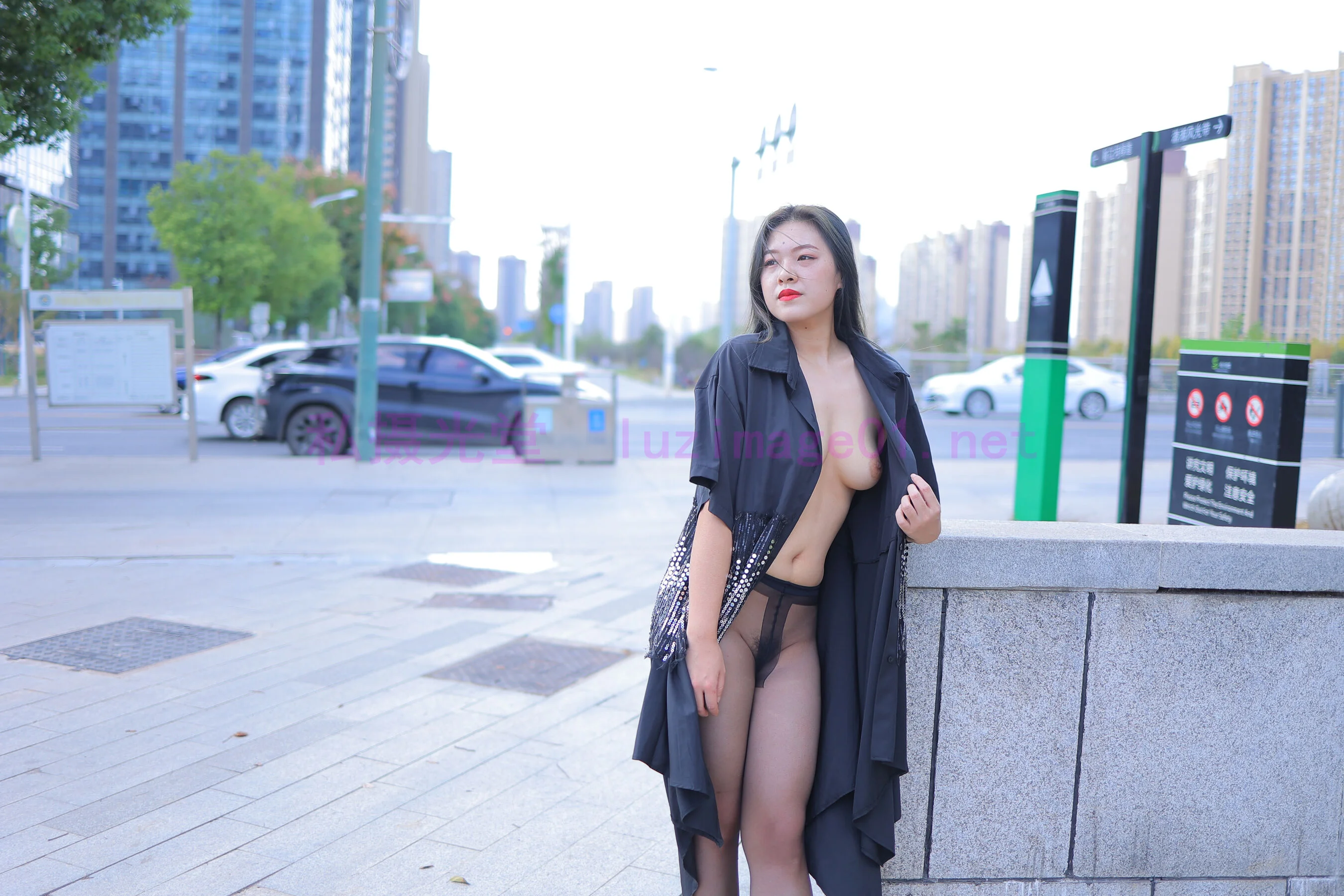 国模宁蒗大尺度人体私拍套图 - Photo 226