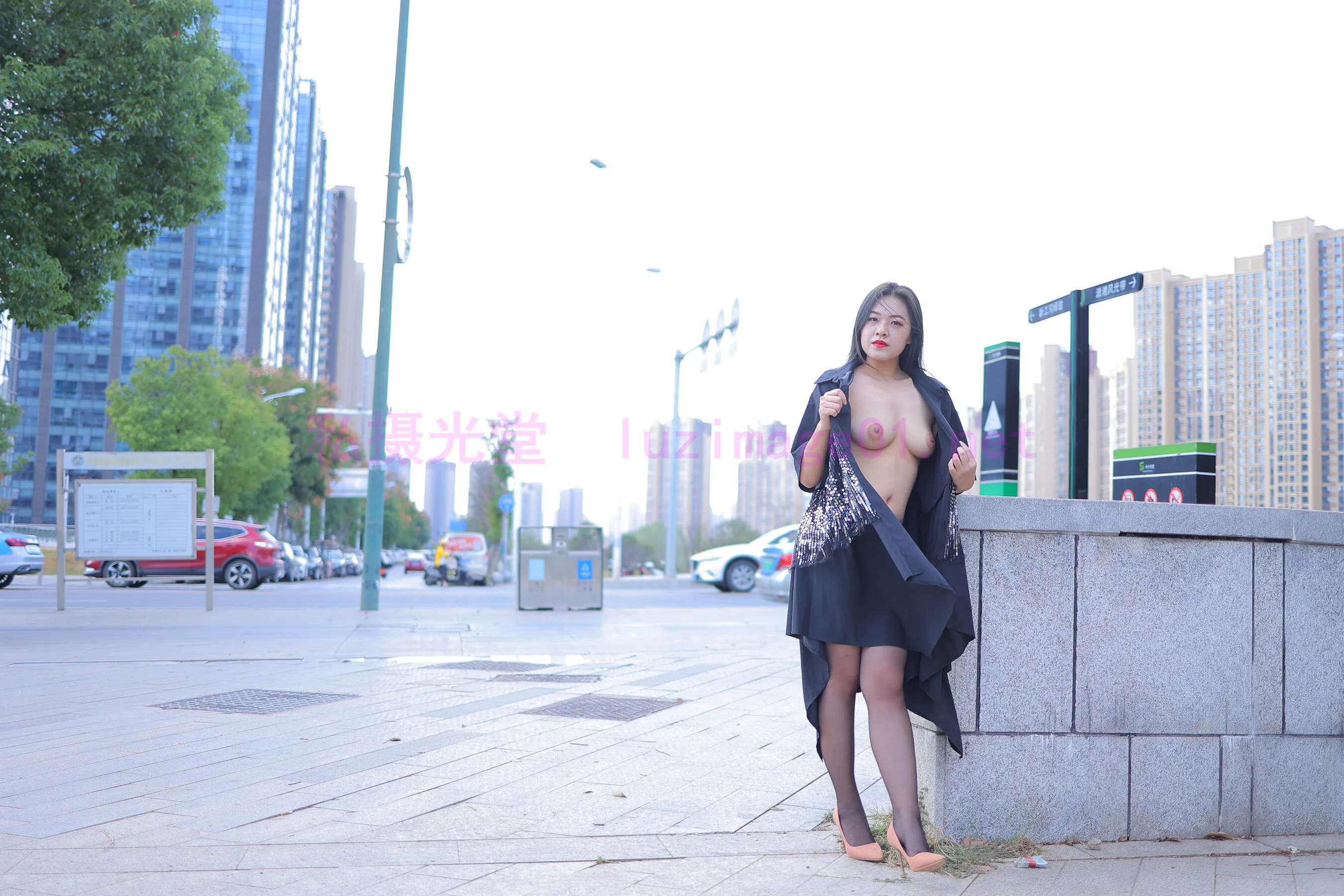 国模宁蒗大尺度人体私拍套图 - Photo 235