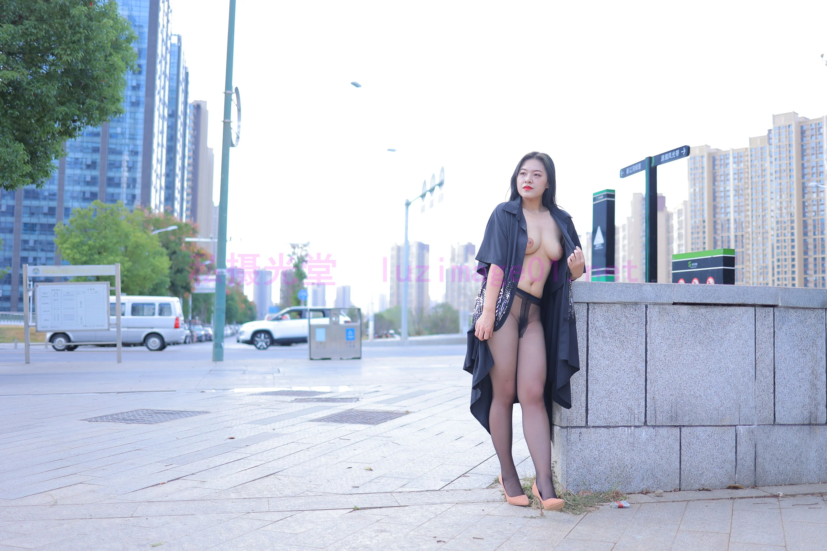 国模宁蒗大尺度人体私拍套图 - Photo 254