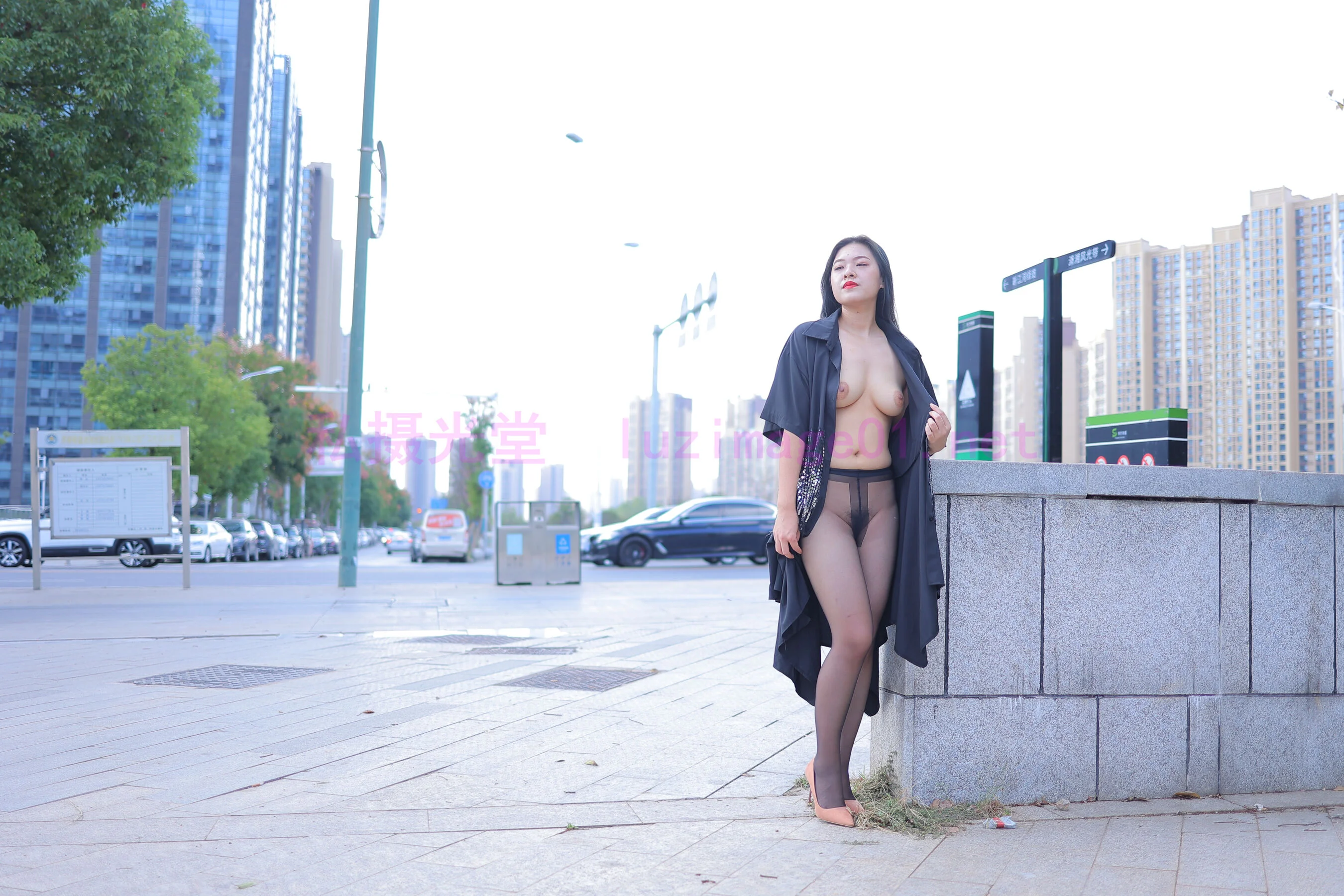 国模宁蒗大尺度人体私拍套图 - Photo 257