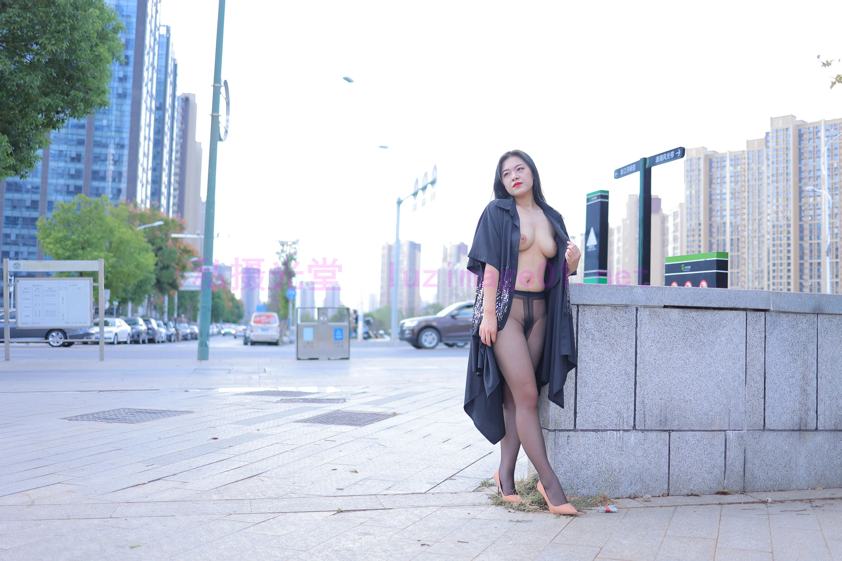 国模宁蒗大尺度人体私拍套图 - Photo 260