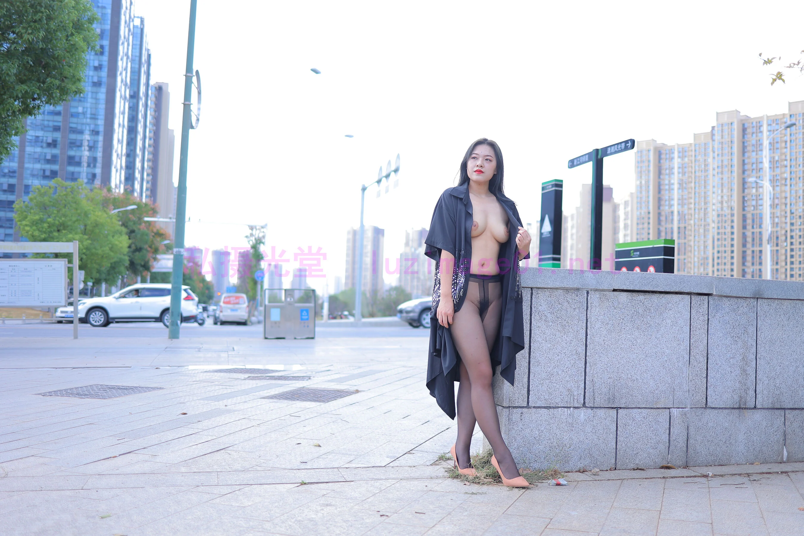 国模宁蒗大尺度人体私拍套图 - Photo 262