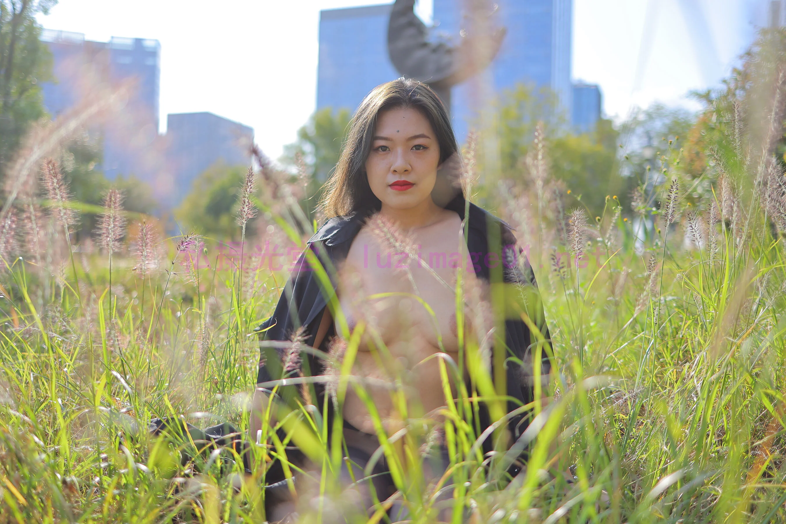 国模宁蒗大尺度人体私拍套图 - Photo 378