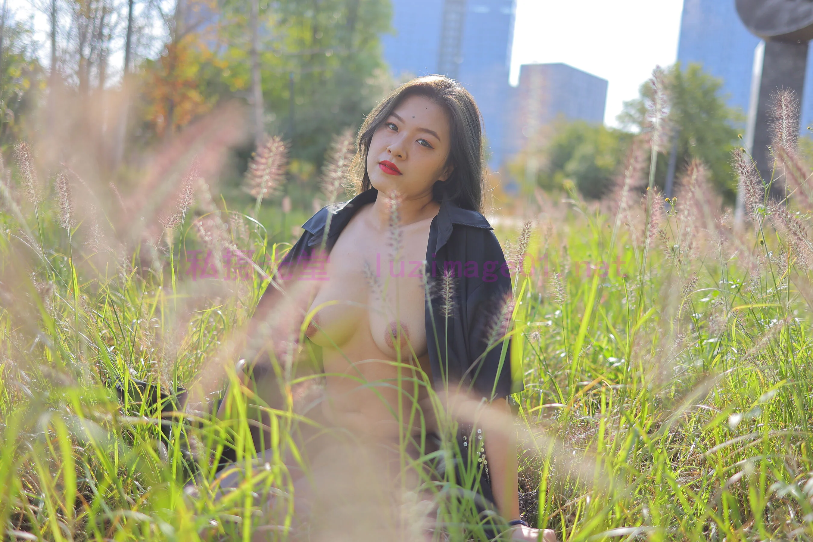 国模宁蒗大尺度人体私拍套图 - Photo 383