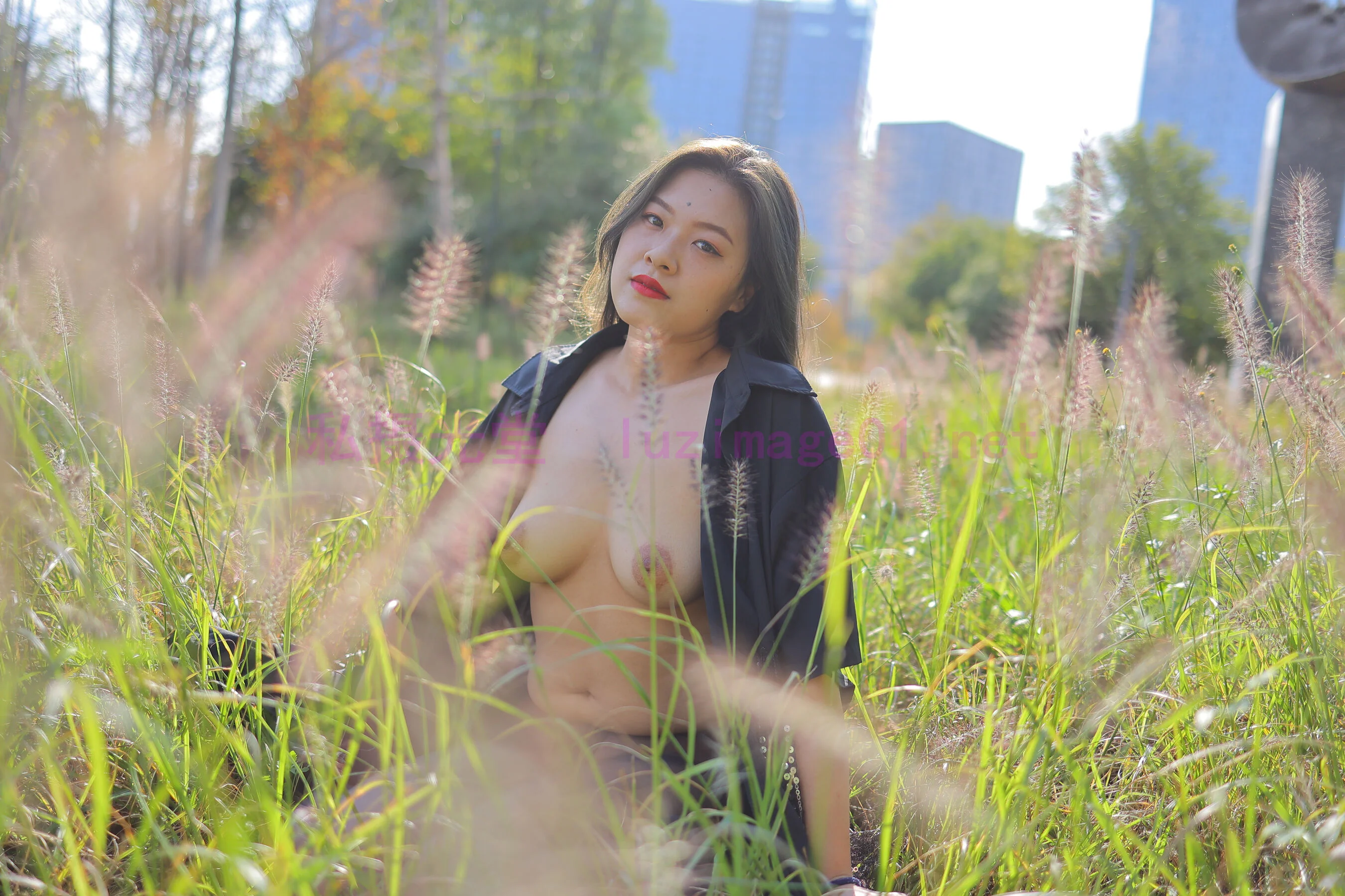 国模宁蒗大尺度人体私拍套图 - Photo 386