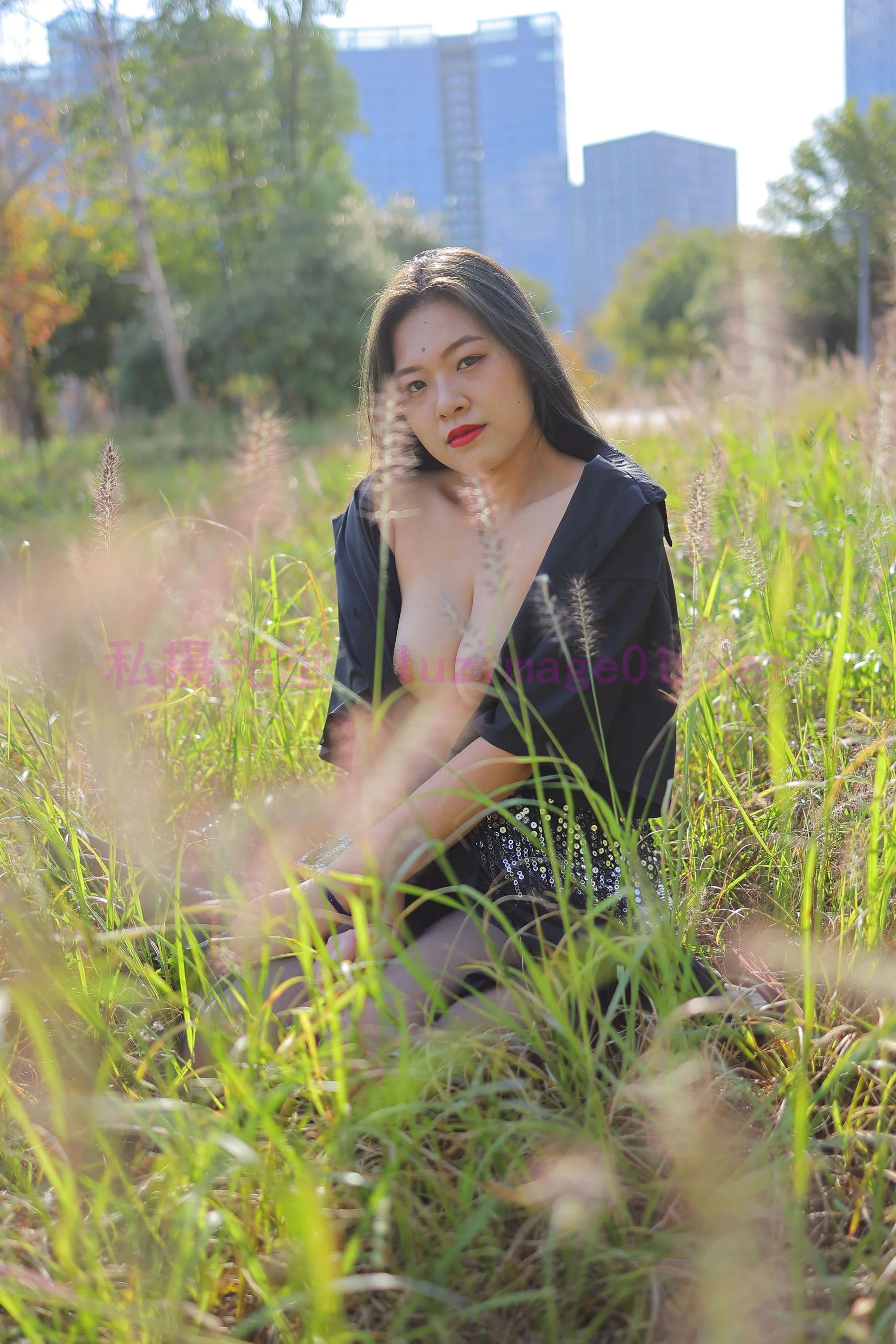 国模宁蒗大尺度人体私拍套图 - Photo 400