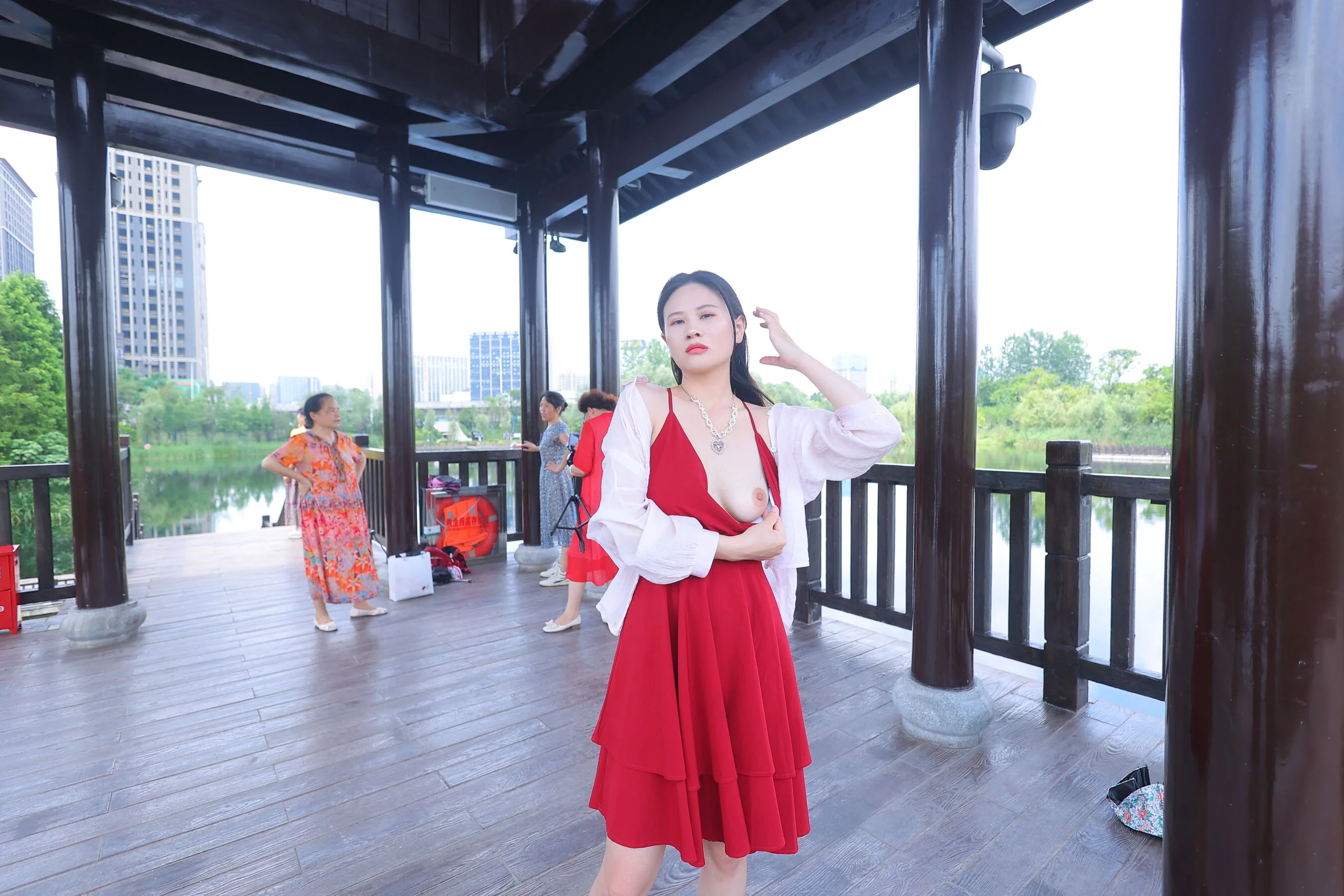 国模如懿大尺度人体私拍套图 - Photo 299