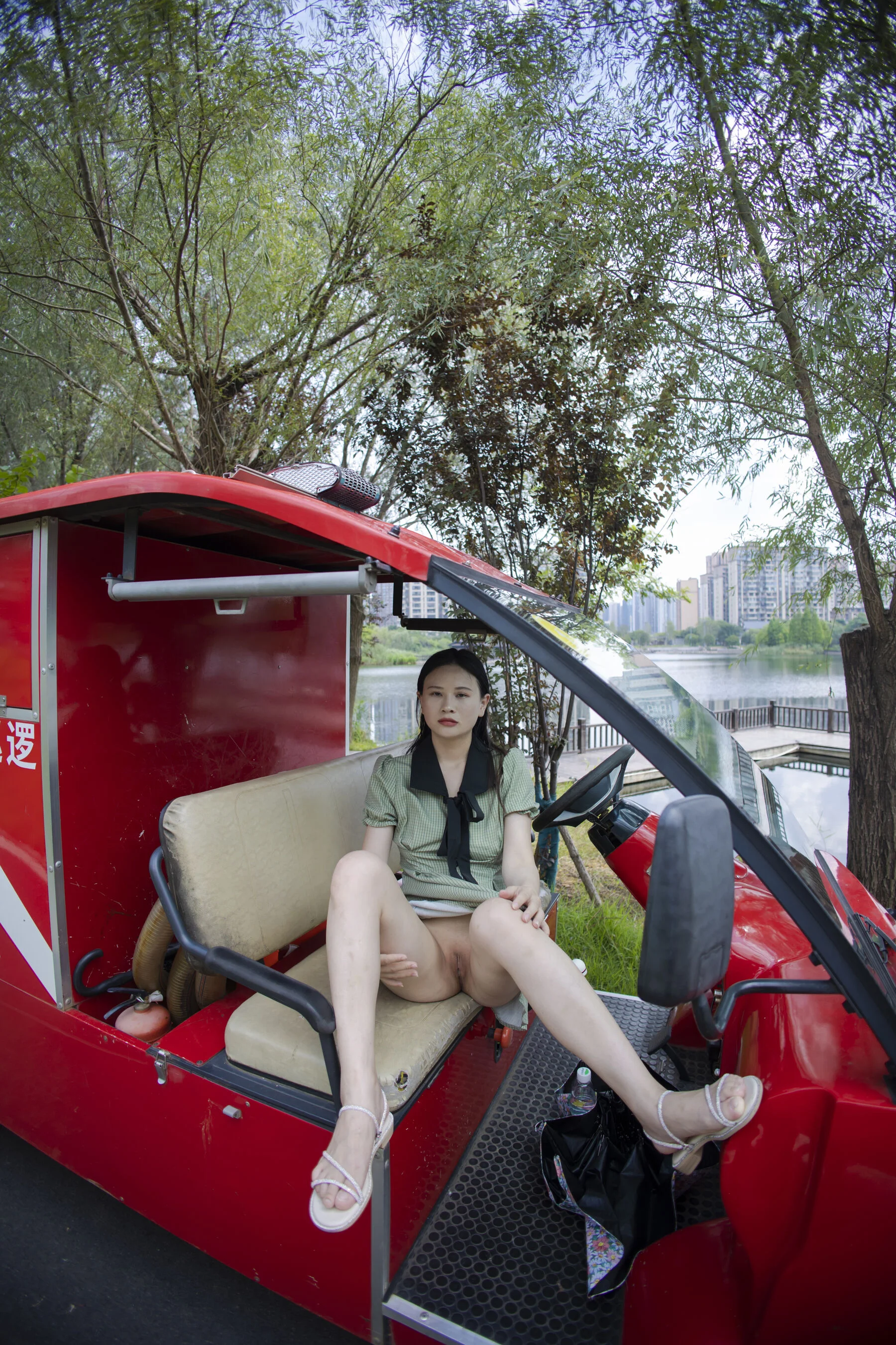 国模如懿大尺度人体私拍套图 - Photo 570