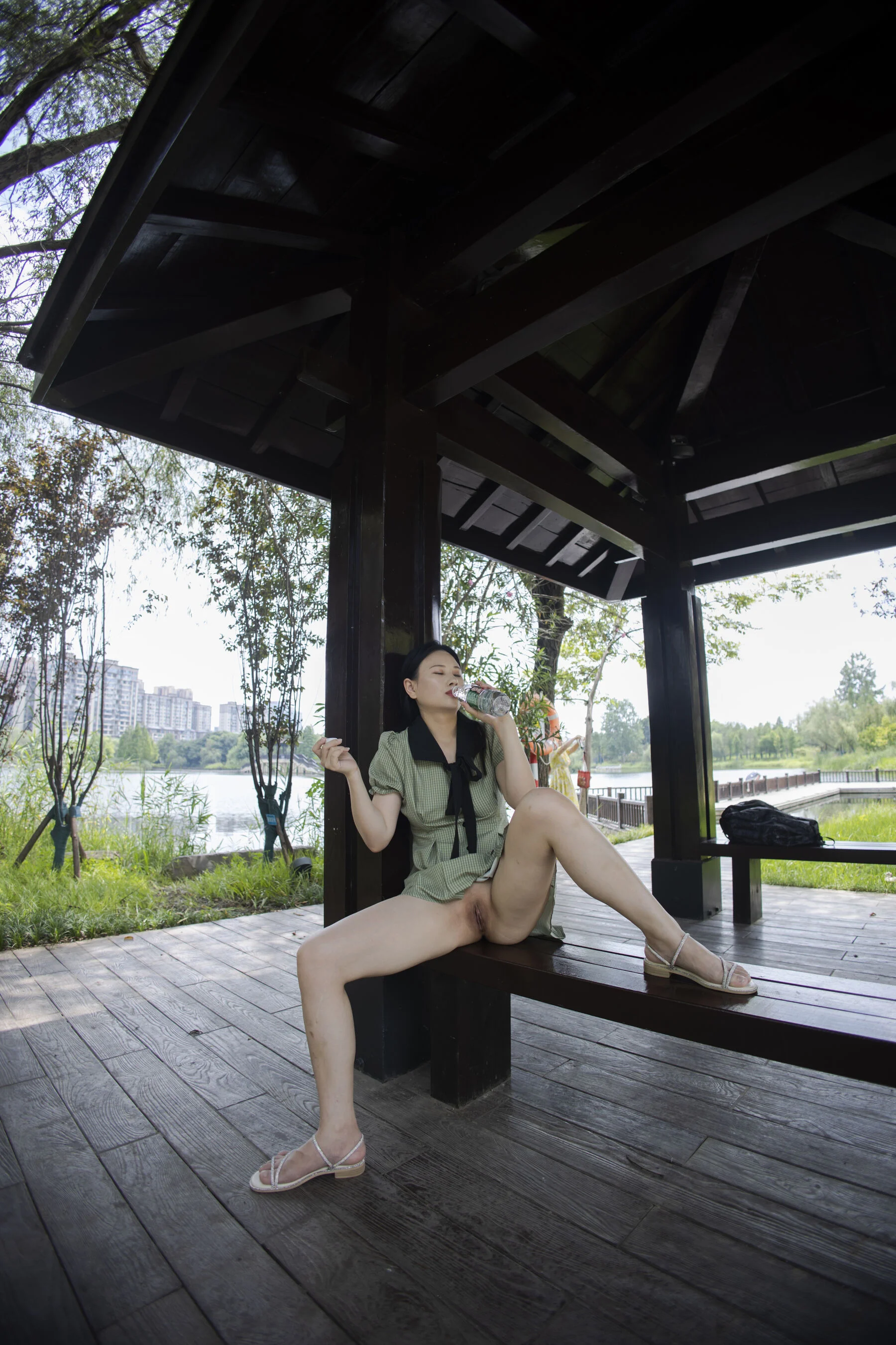 国模如懿大尺度人体私拍套图 - Photo 601