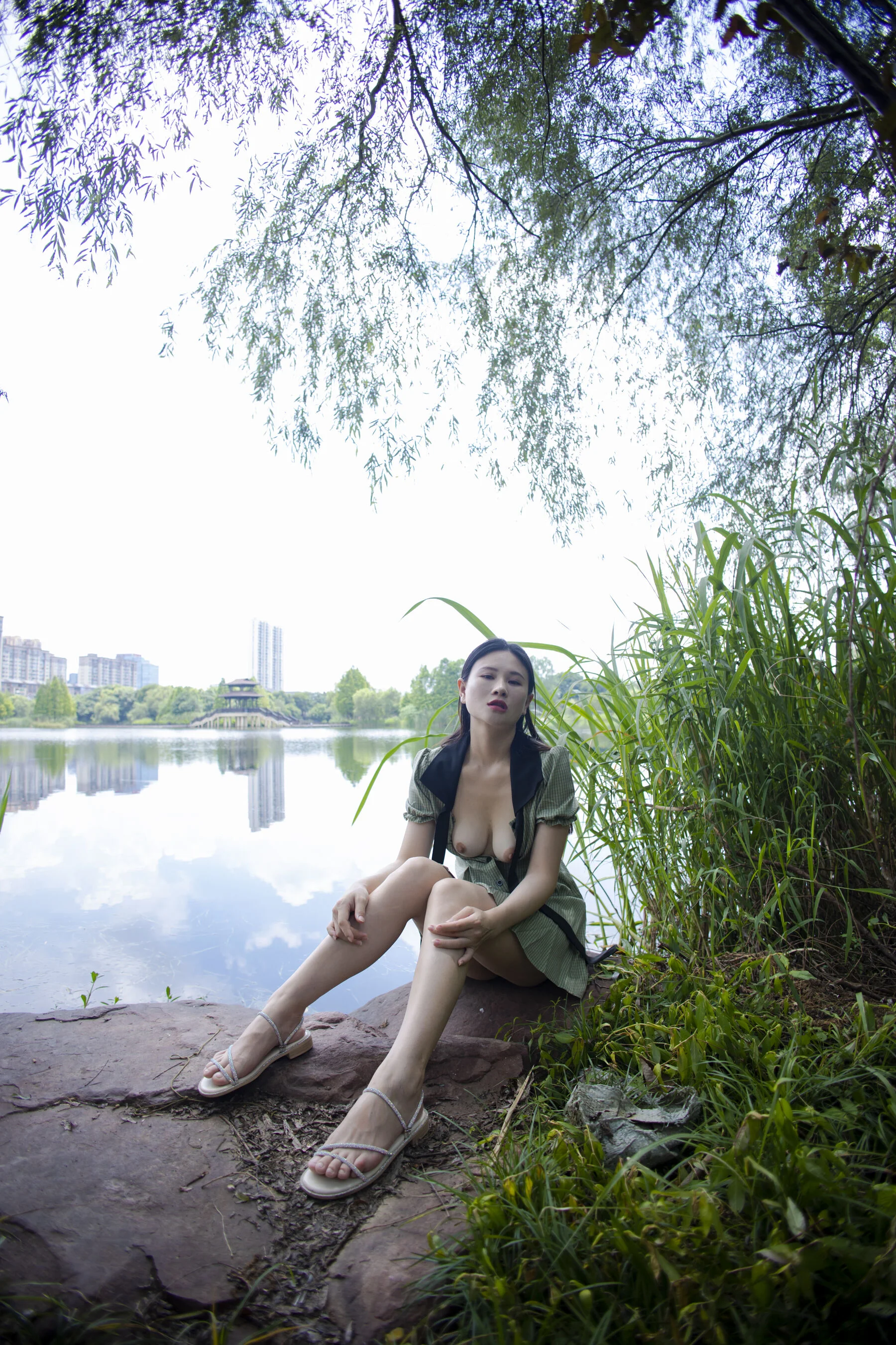 国模如懿大尺度人体私拍套图 - Photo 731