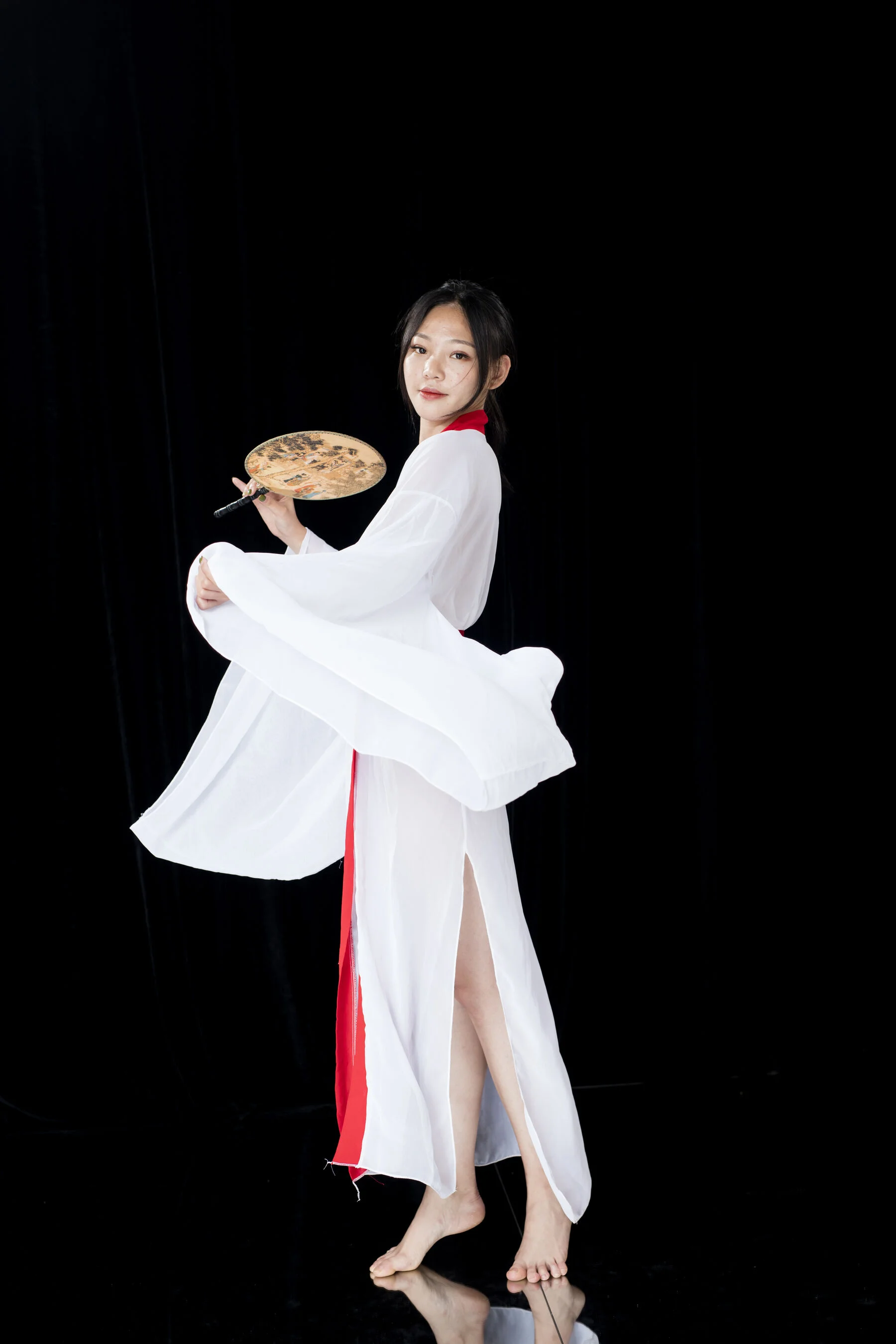 国模小优（辛迪）大尺度人体私拍套图 - Photo 429