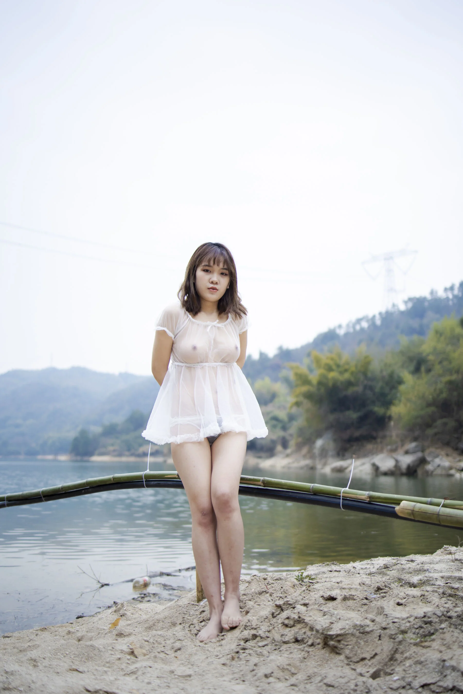 国模果果大尺度人体私拍套图 - Photo 230