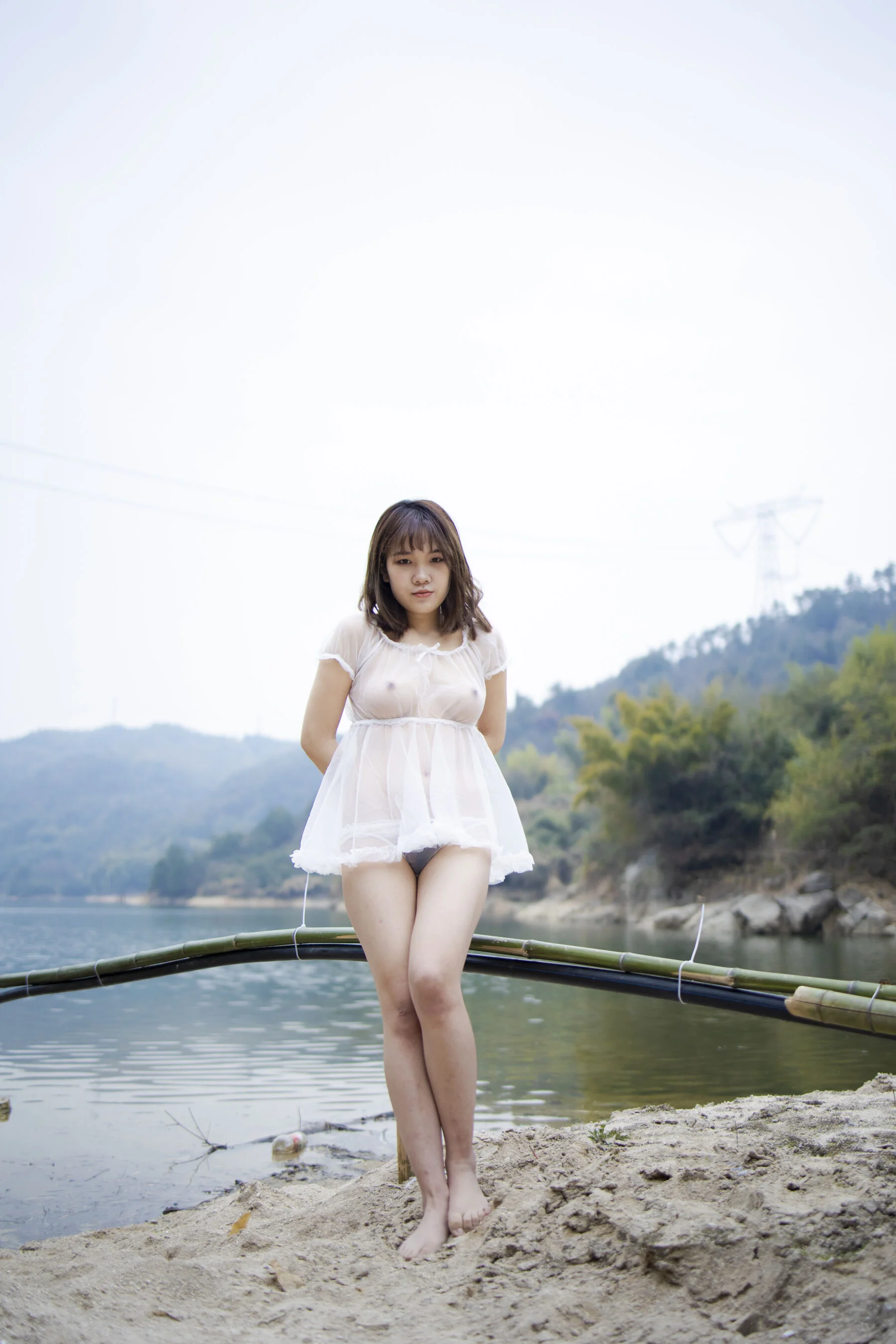 国模果果大尺度人体私拍套图 - Photo 231