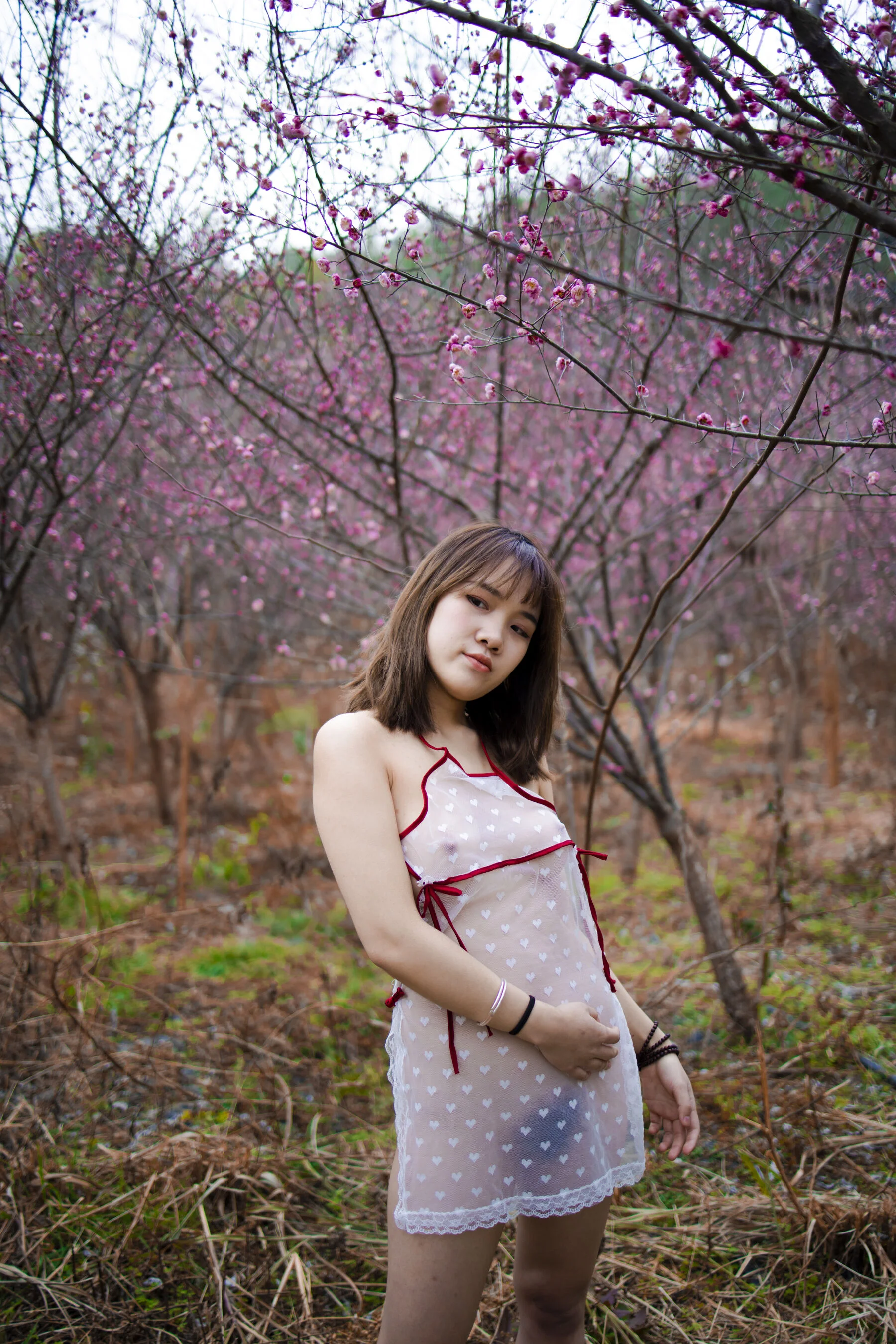 国模果果大尺度人体私拍套图 - Photo 321